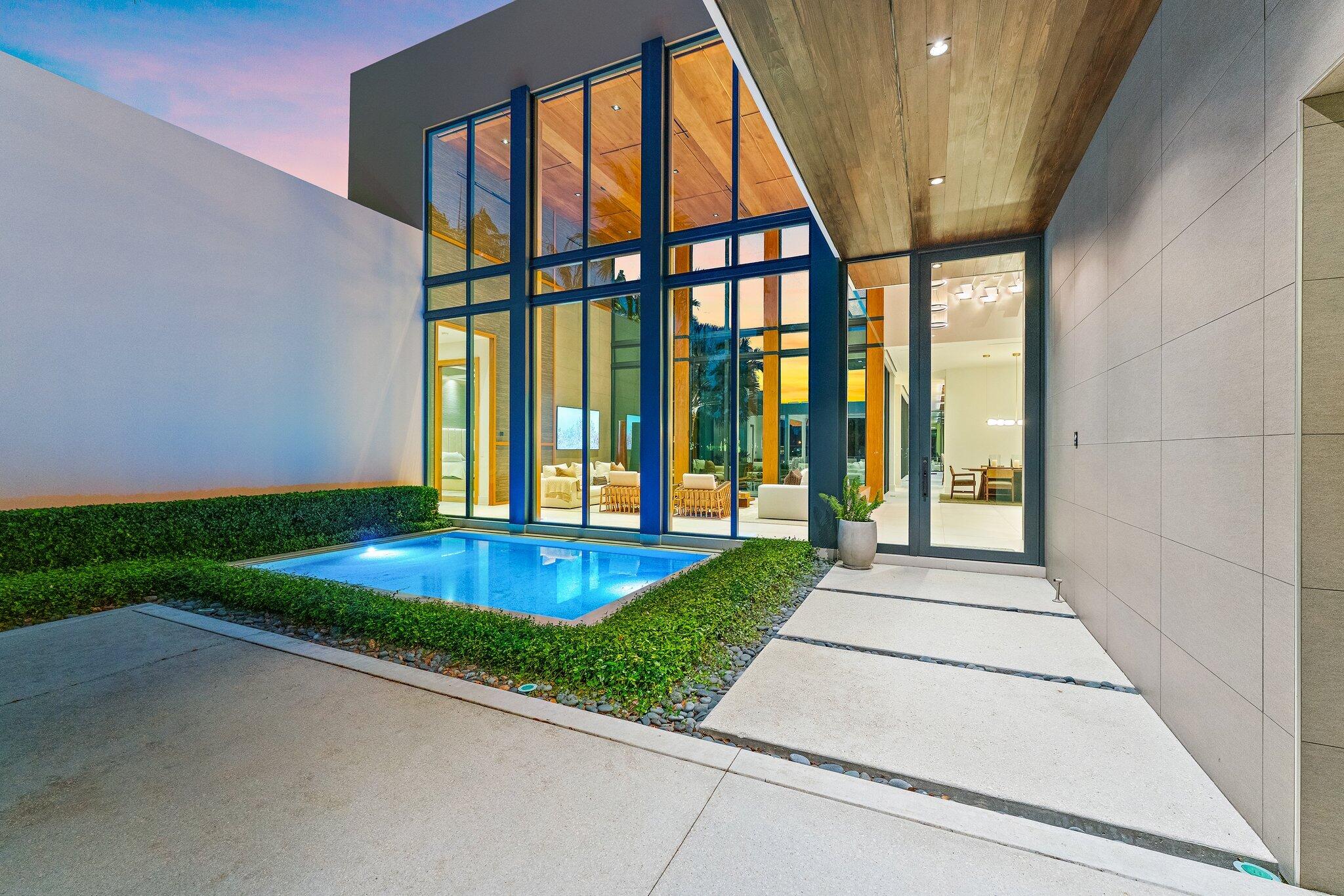 160 Spyglass, Jupiter FL 33477