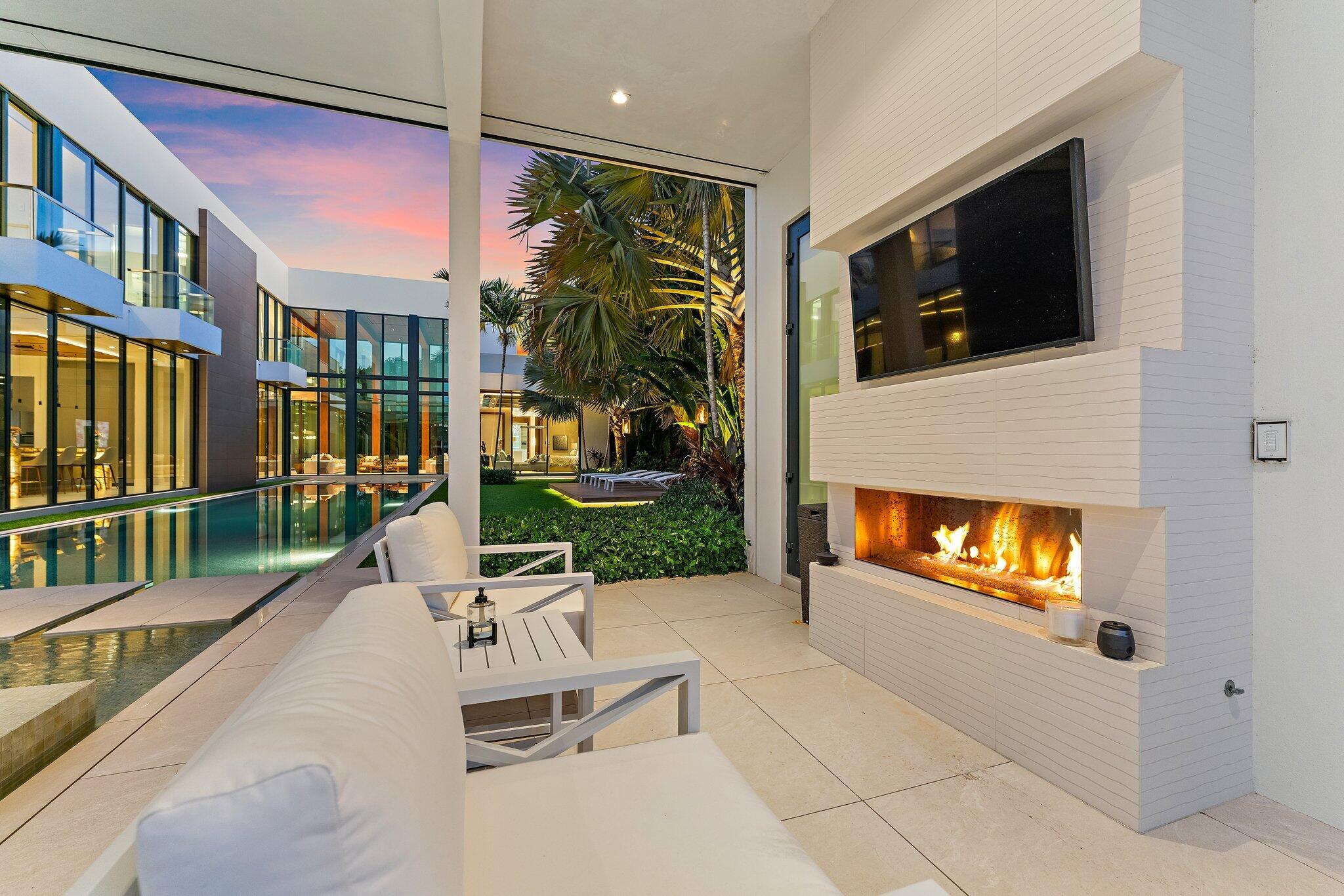 160 Spyglass, Jupiter FL 33477