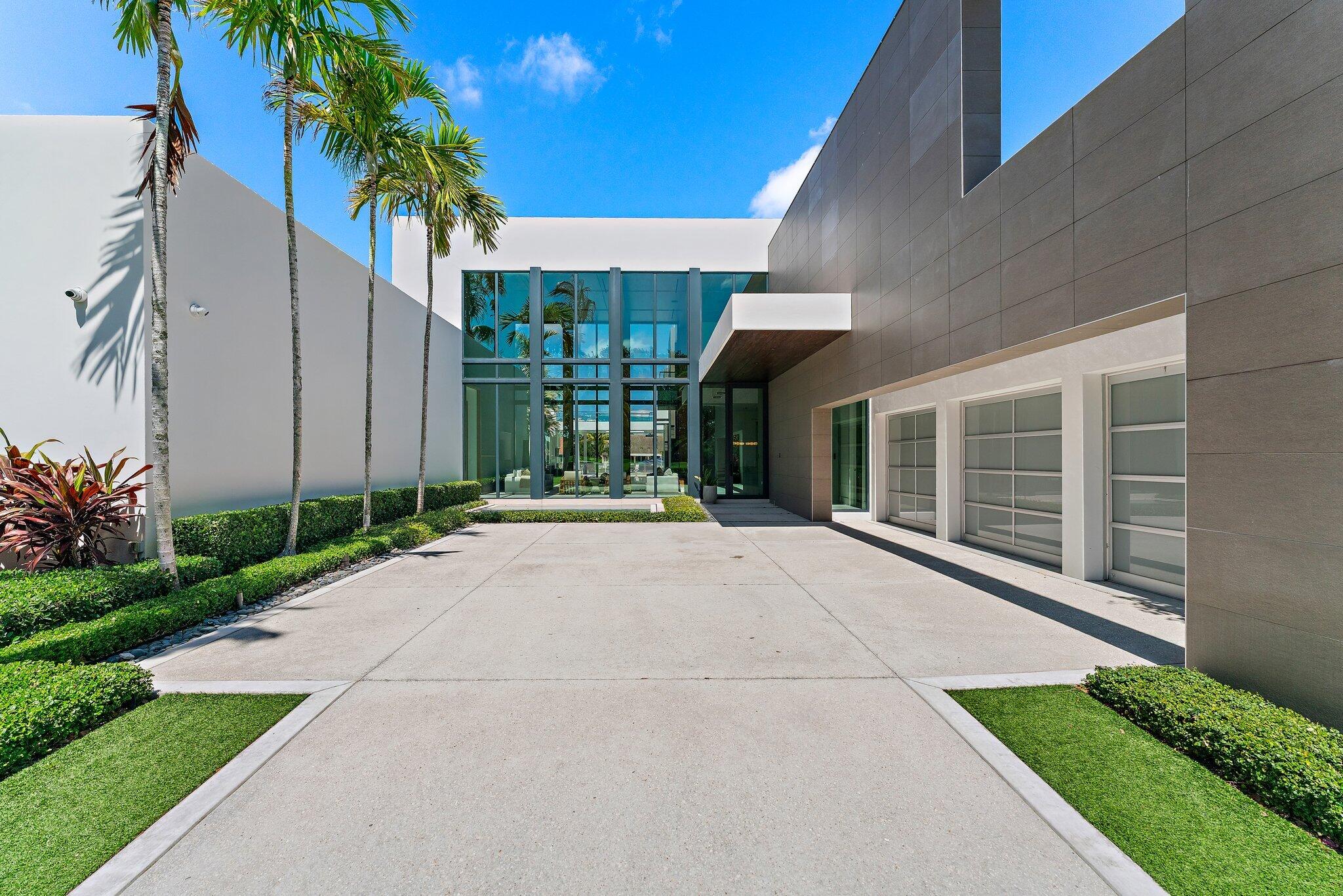 160 Spyglass, Jupiter FL 33477
