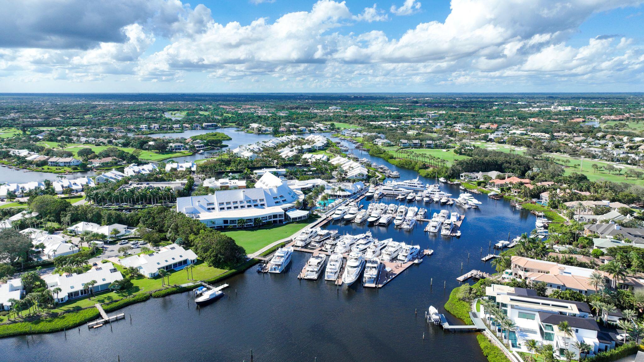 160 Spyglass, Jupiter FL 33477