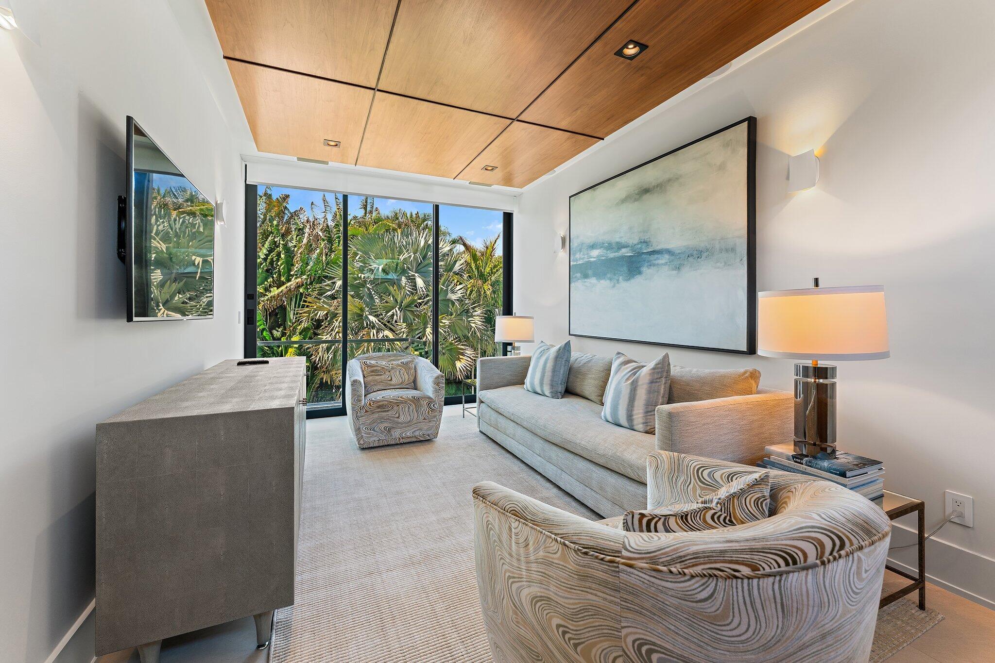 160 Spyglass, Jupiter FL 33477