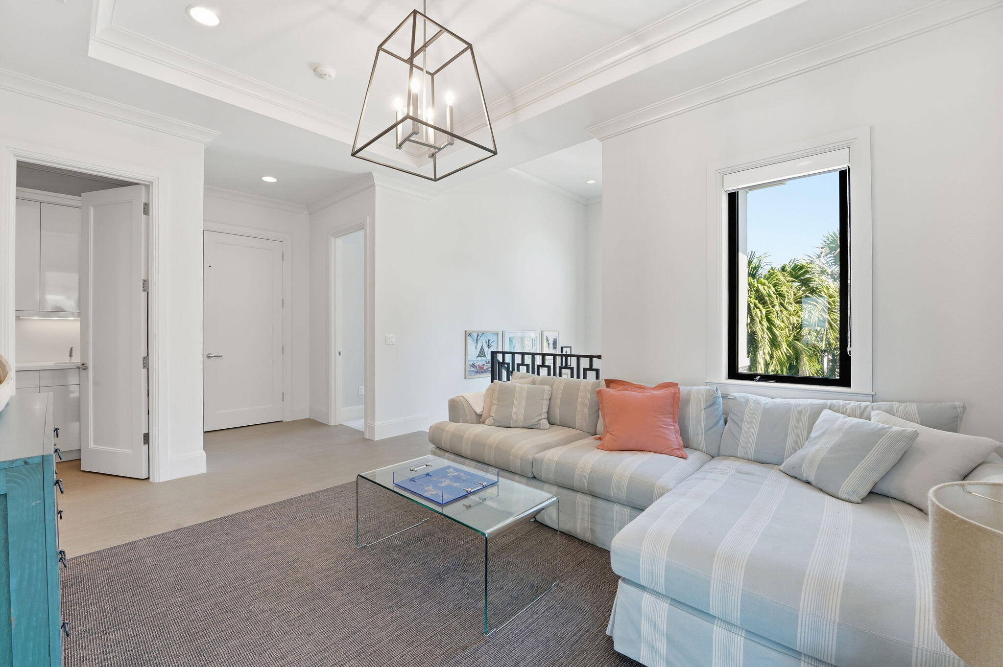 825 W Oyster, Lantana FL 33462