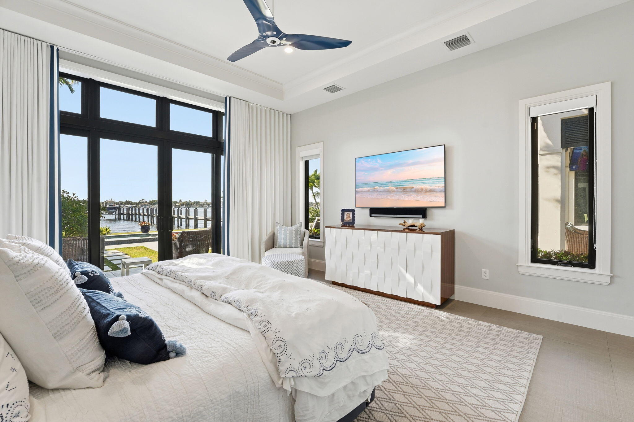 825 W Oyster, Lantana FL 33462