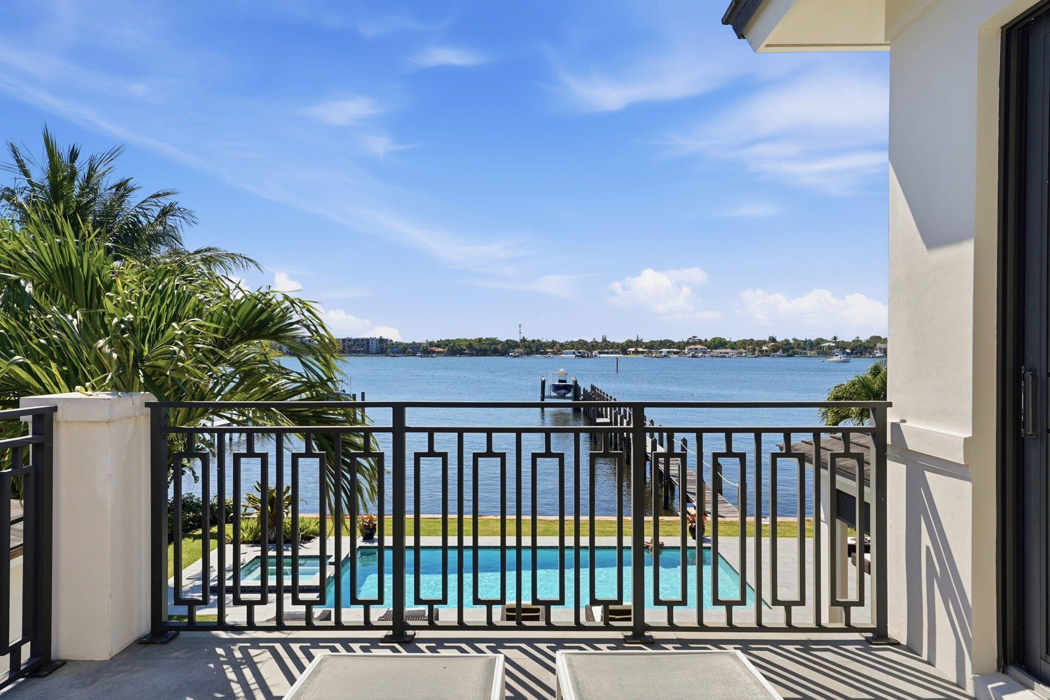 825 W Oyster, Lantana FL 33462