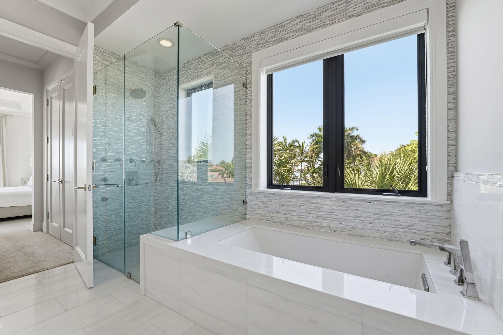825 W Oyster, Lantana FL 33462