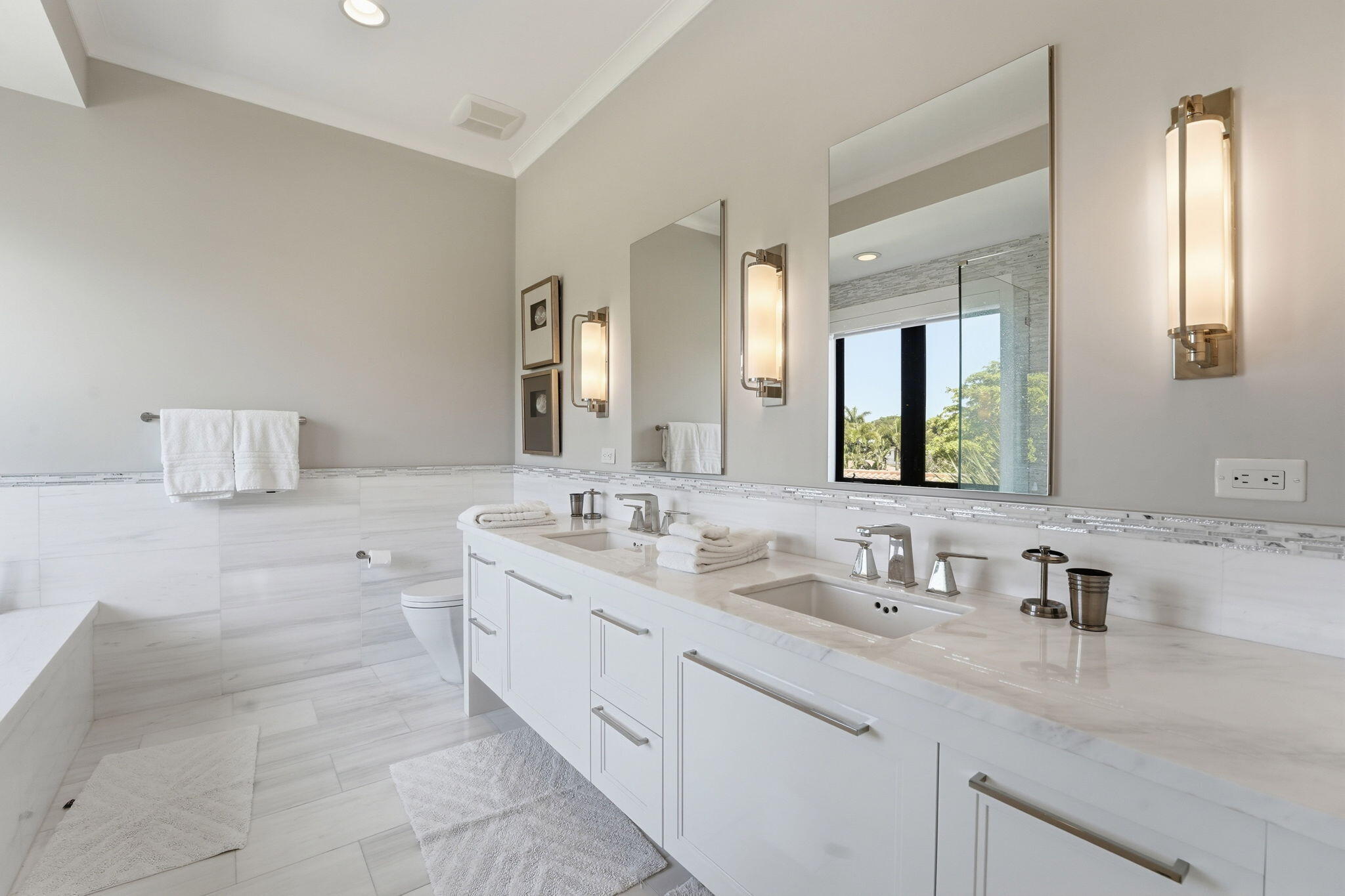 825 W Oyster, Lantana FL 33462