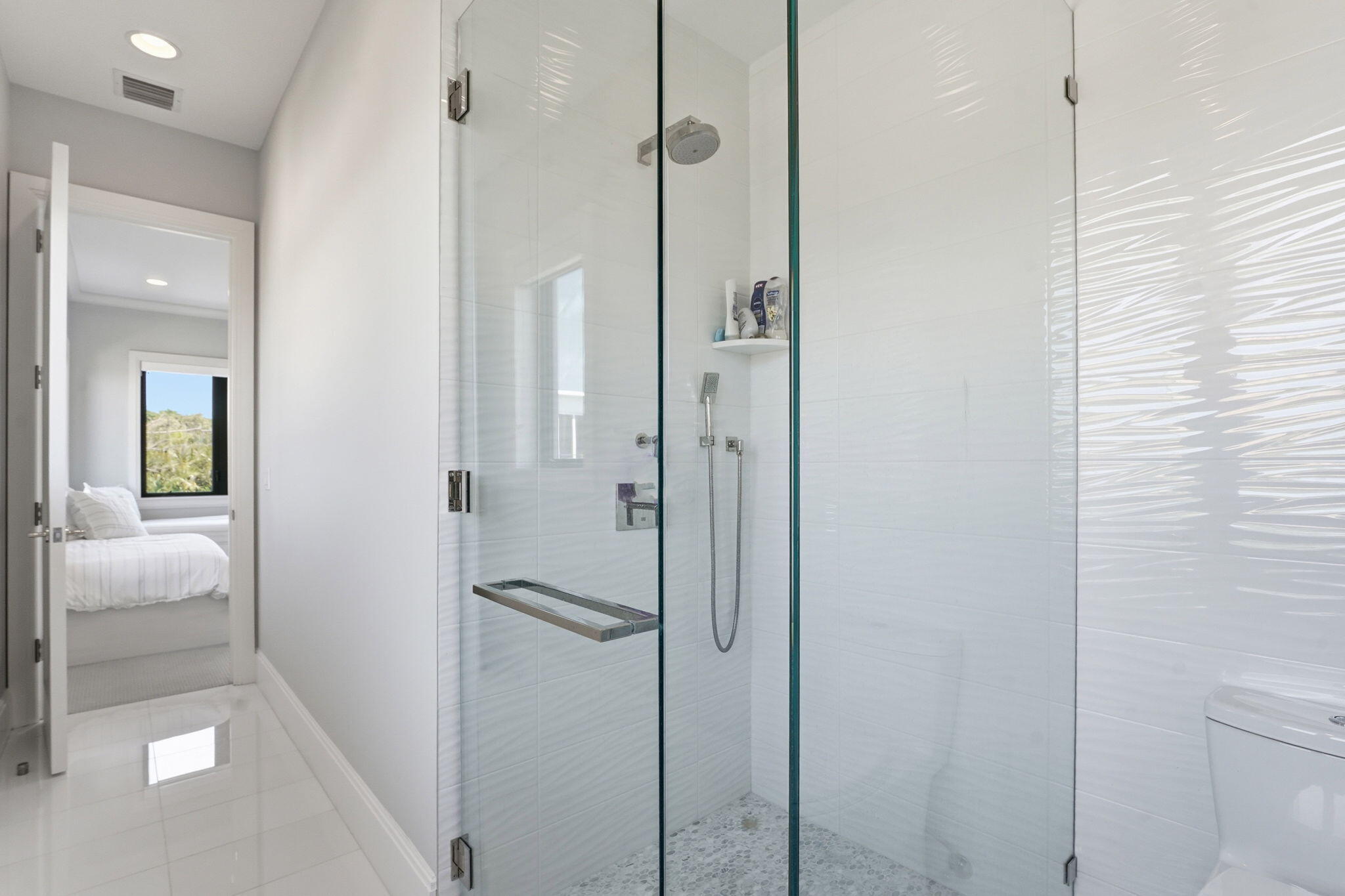 825 W Oyster, Lantana FL 33462