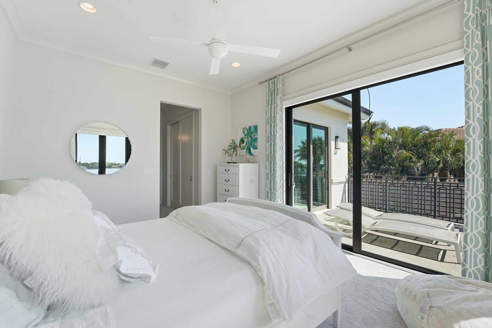 825 W Oyster, Lantana FL 33462