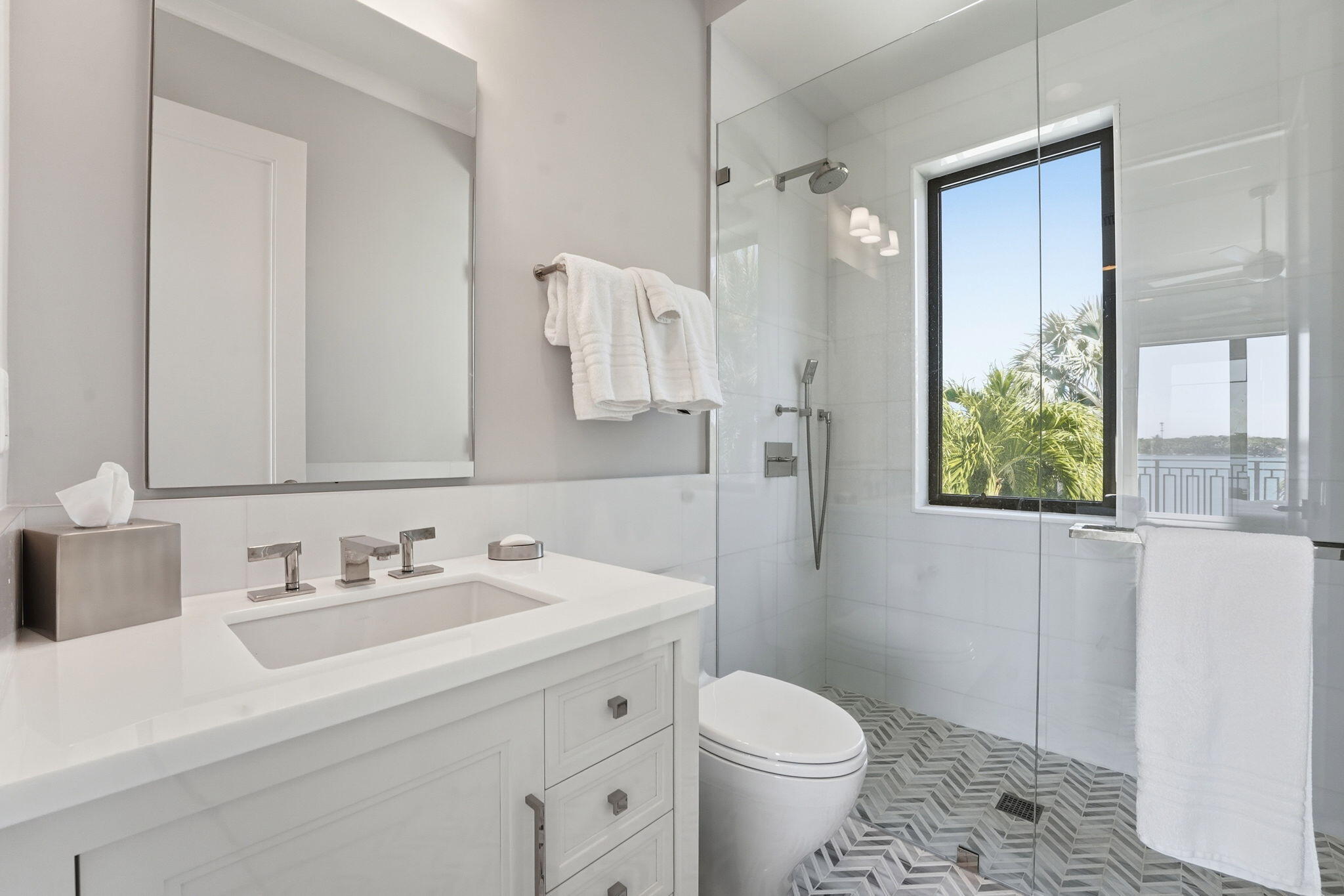 825 W Oyster, Lantana FL 33462