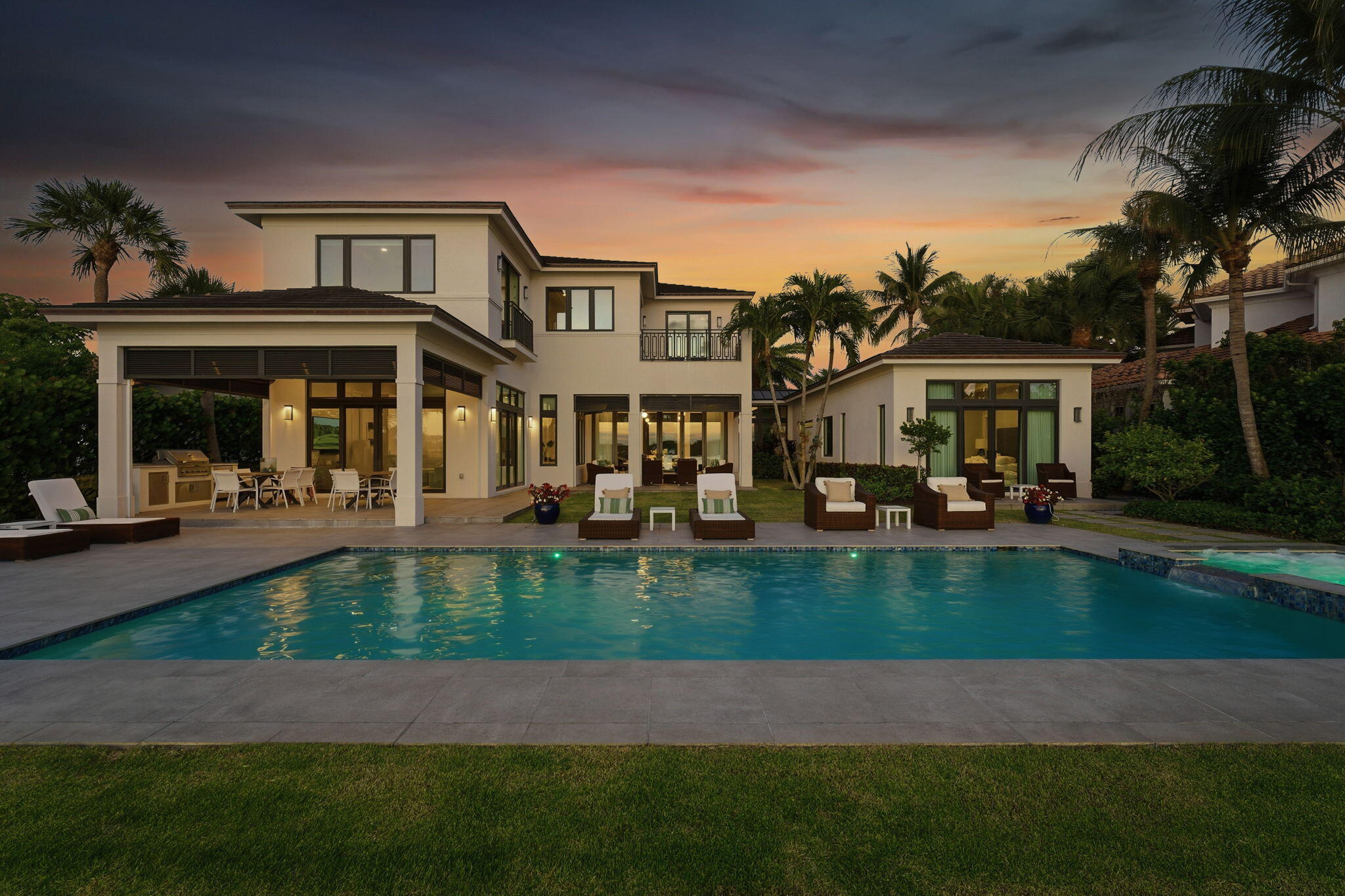 825 W Oyster, Lantana FL 33462
