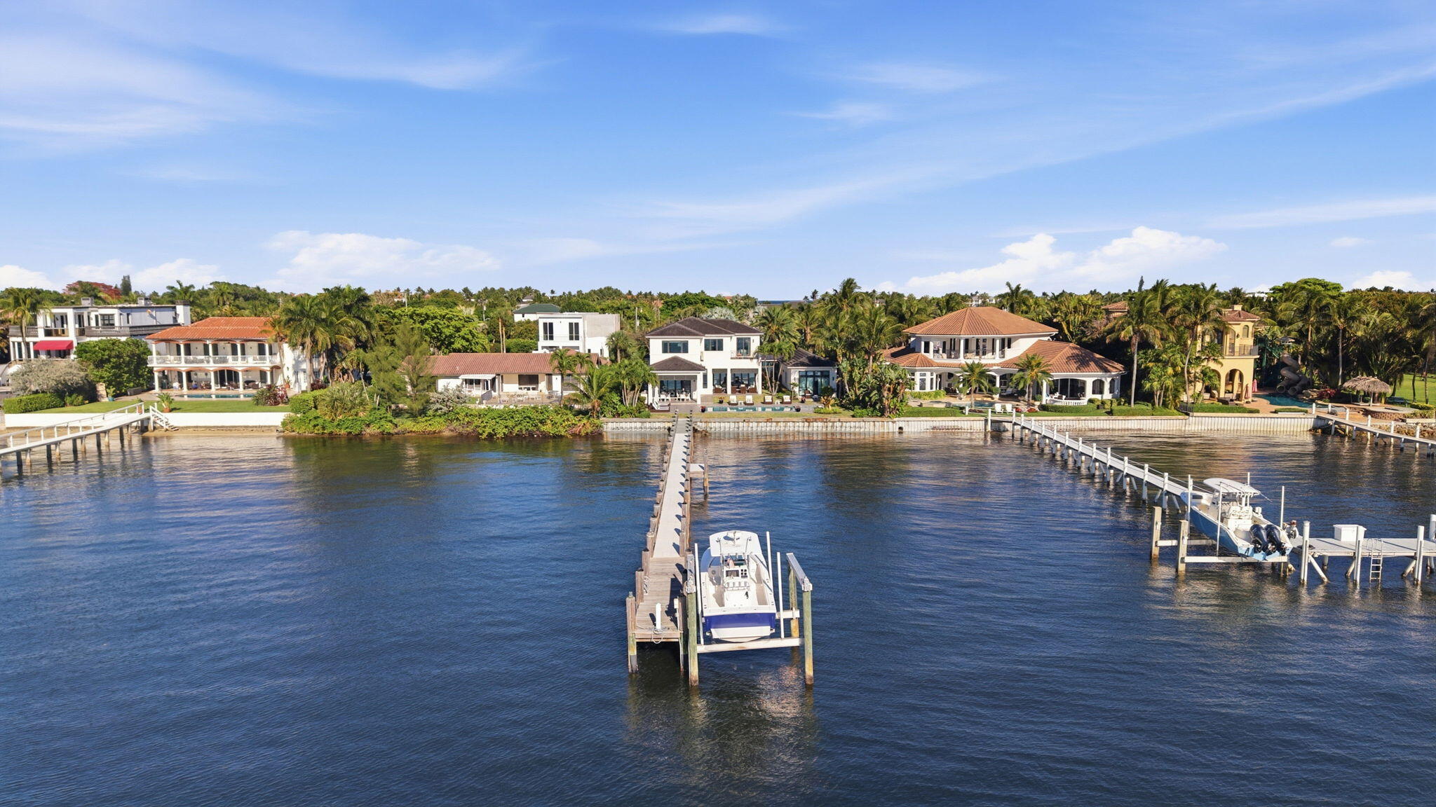 825 W Oyster, Lantana FL 33462