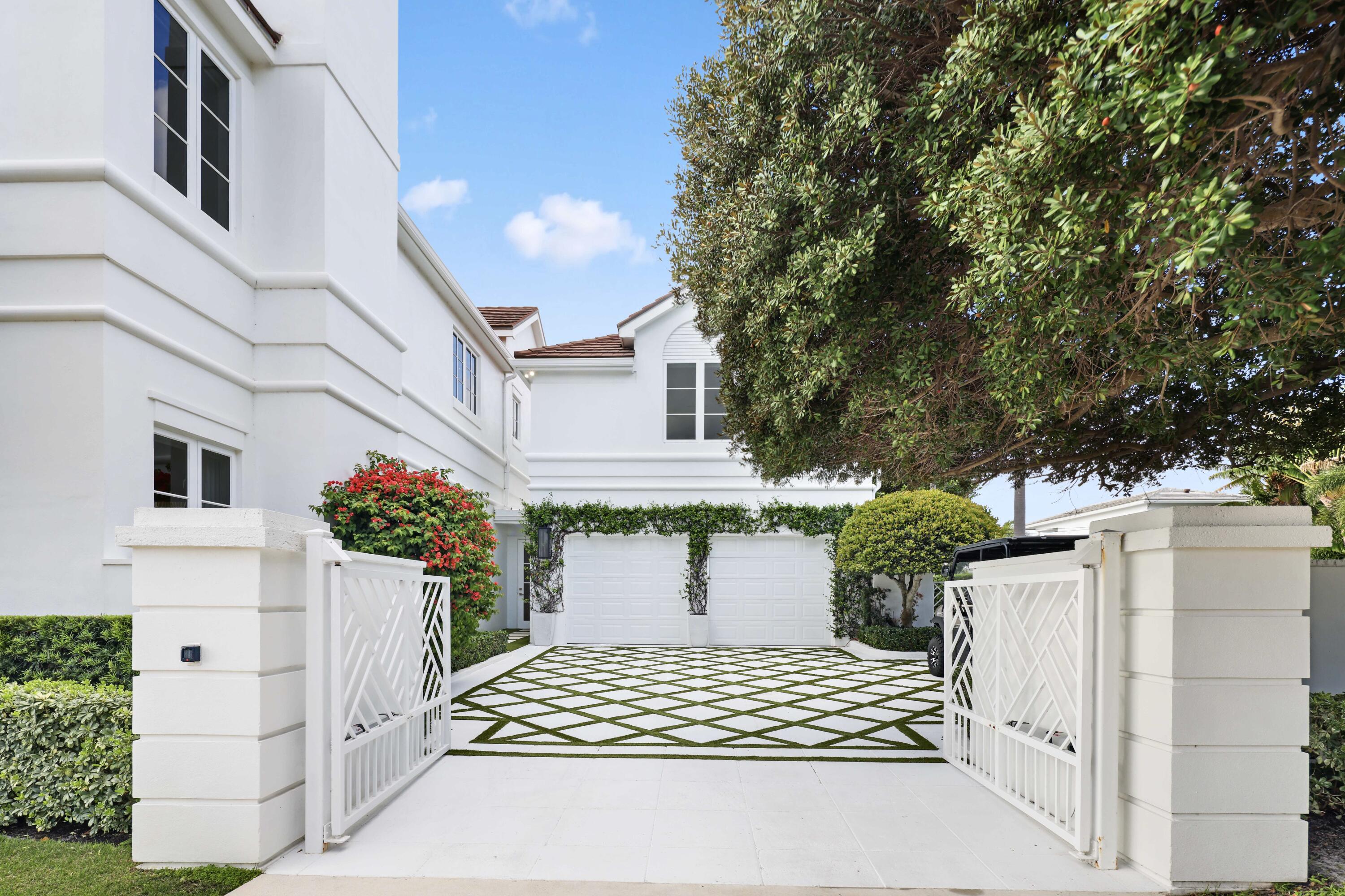 5501 S Flagler, West Palm Beach FL 33405