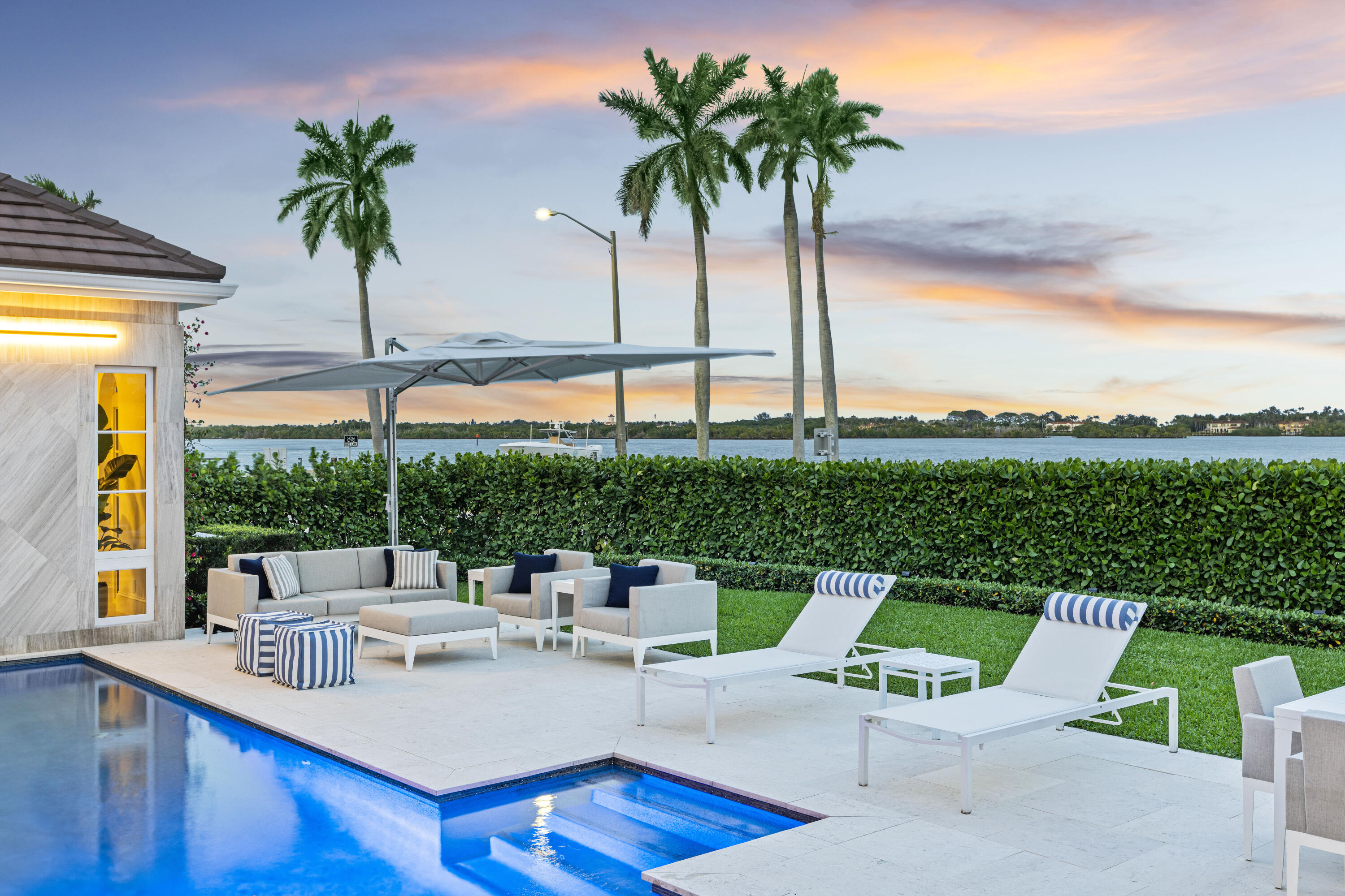 5501 S Flagler, West Palm Beach FL 33405