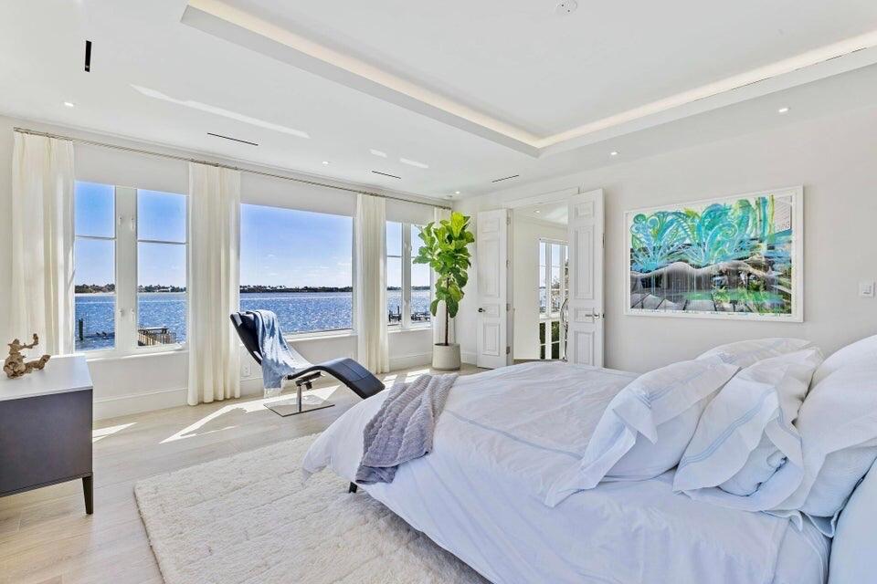 5501 S Flagler, West Palm Beach FL 33405