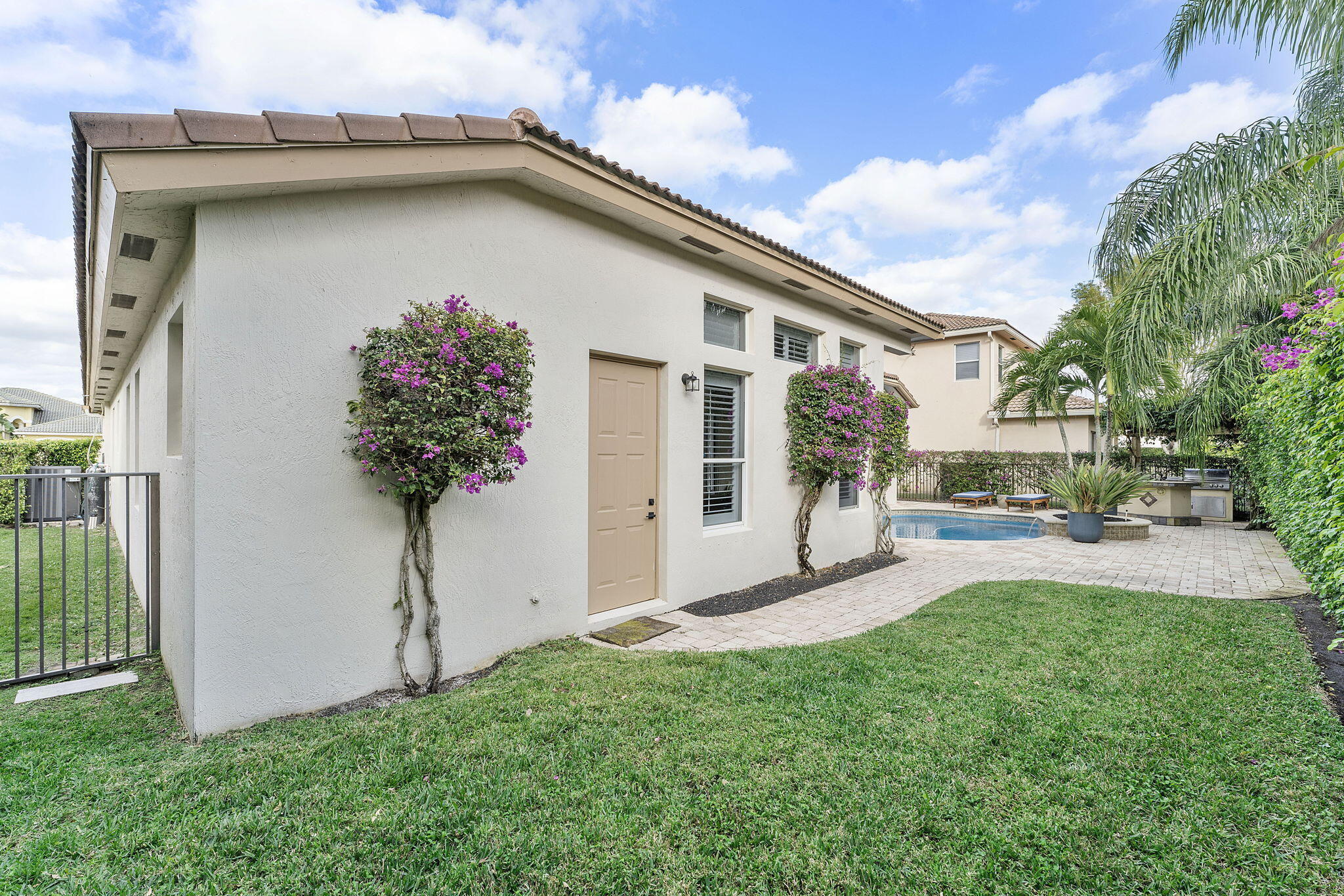 2903 Fontana, Royal Palm Beach FL 33411