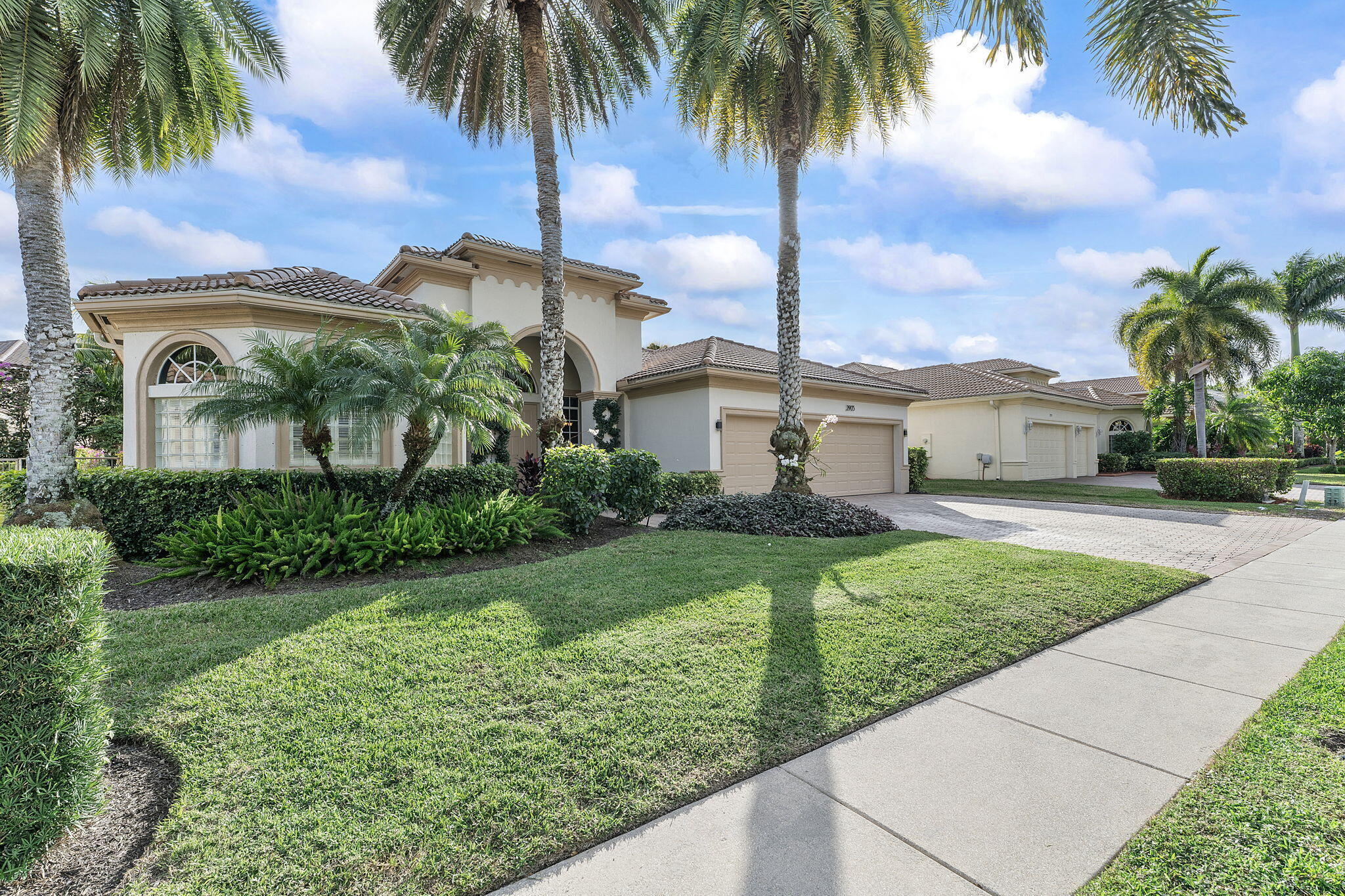 2903 Fontana, Royal Palm Beach FL 33411