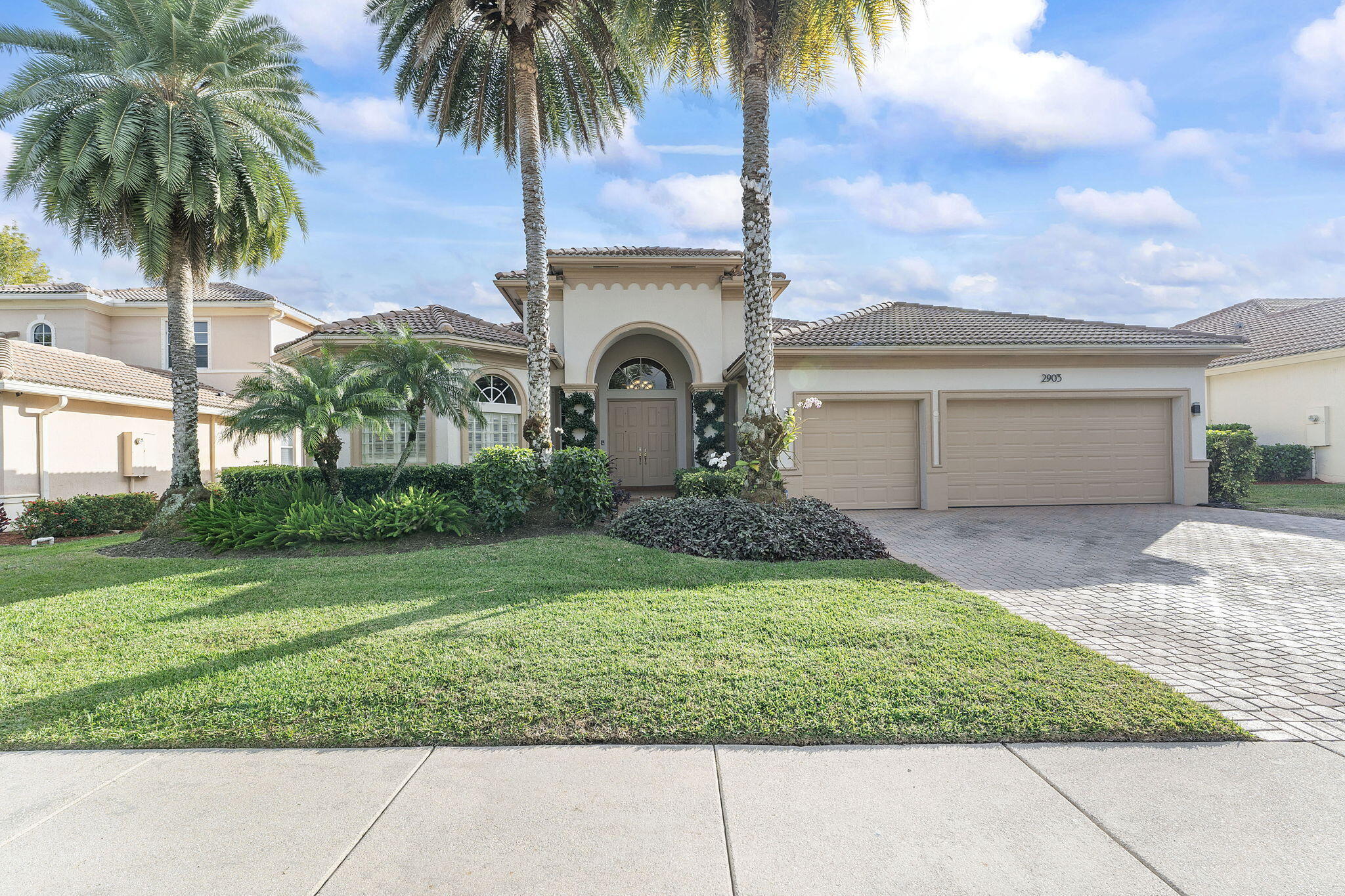 2903 Fontana, Royal Palm Beach FL 33411