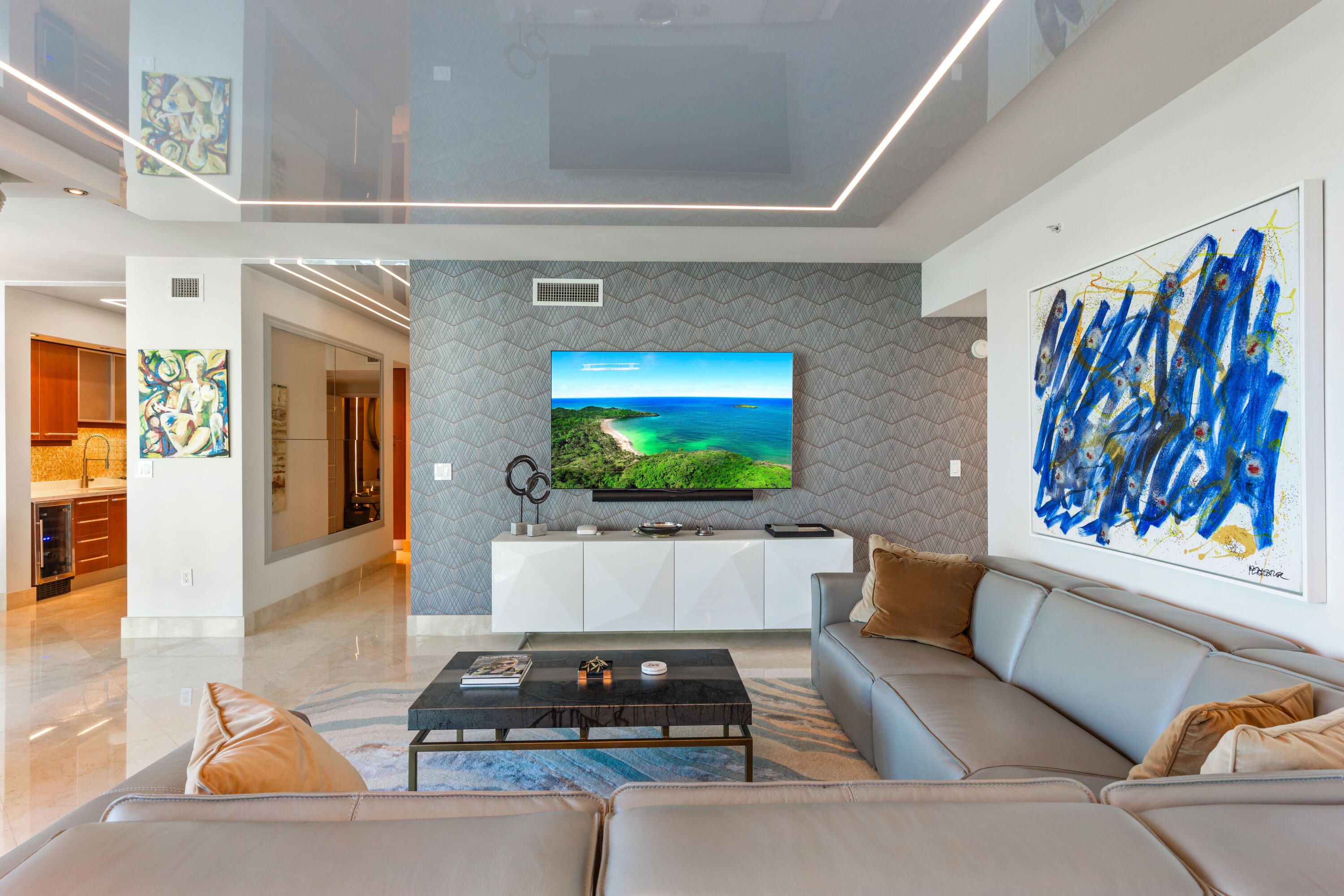 3101 S Ocean #901, Hollywood FL 33019