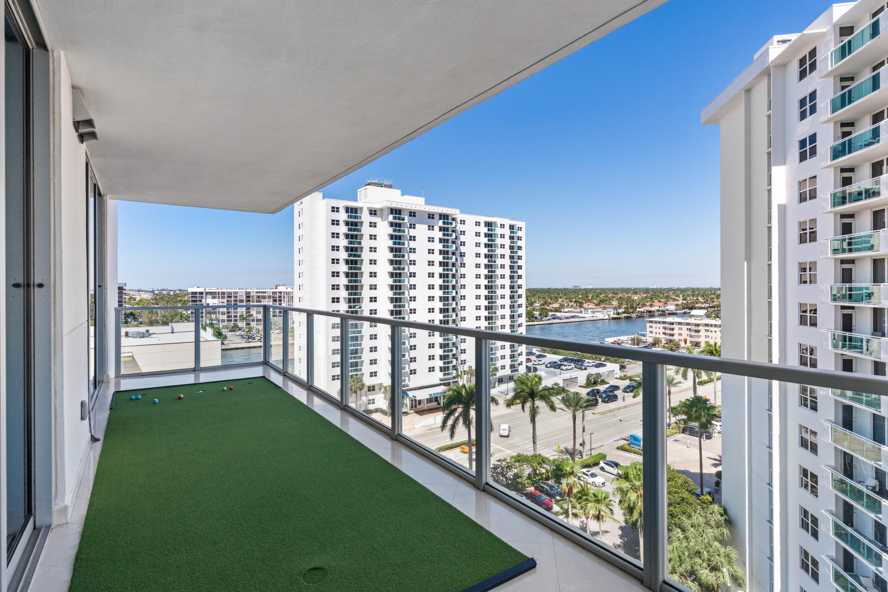 3101 S Ocean #901, Hollywood FL 33019
