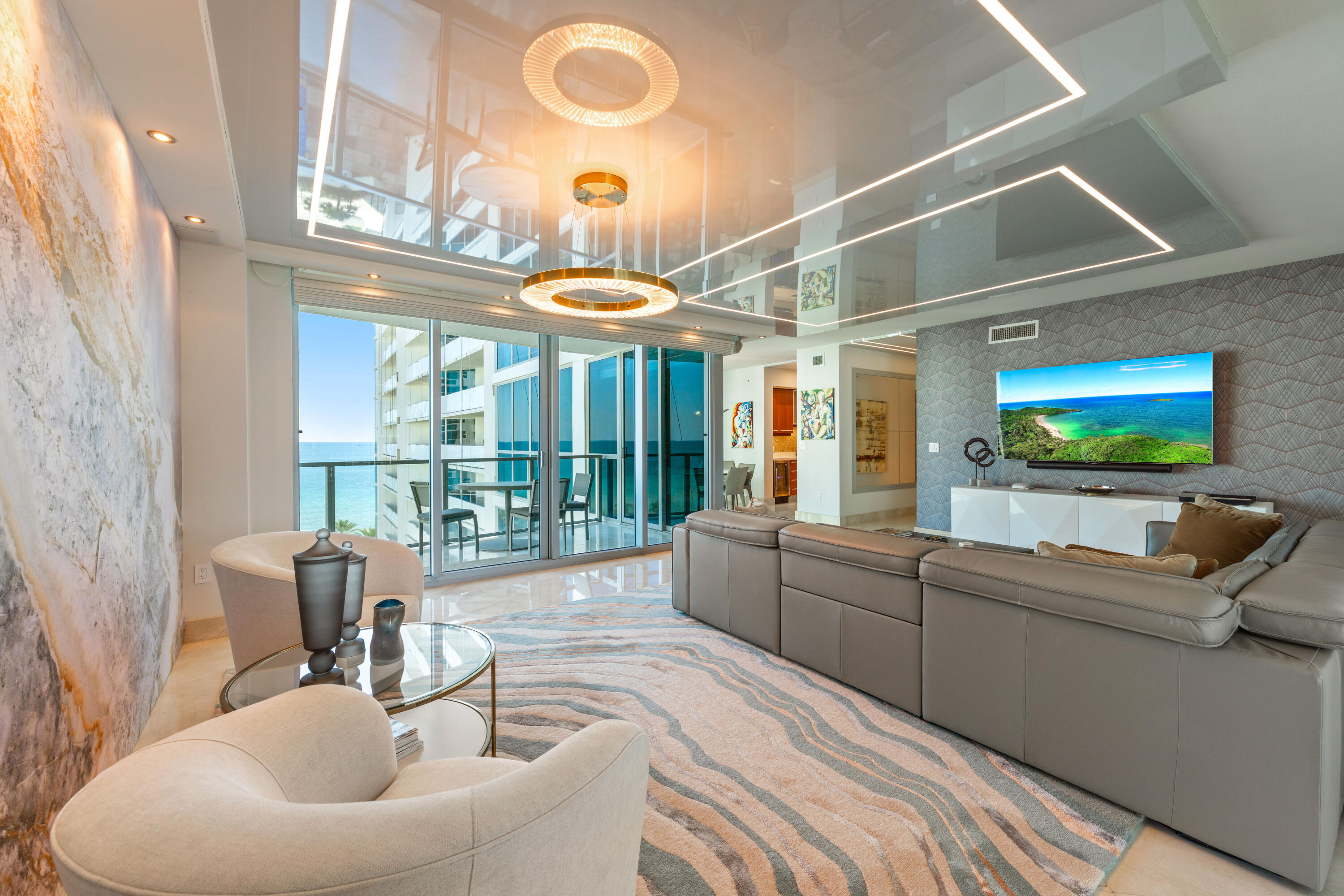 3101 S Ocean #901, Hollywood FL 33019