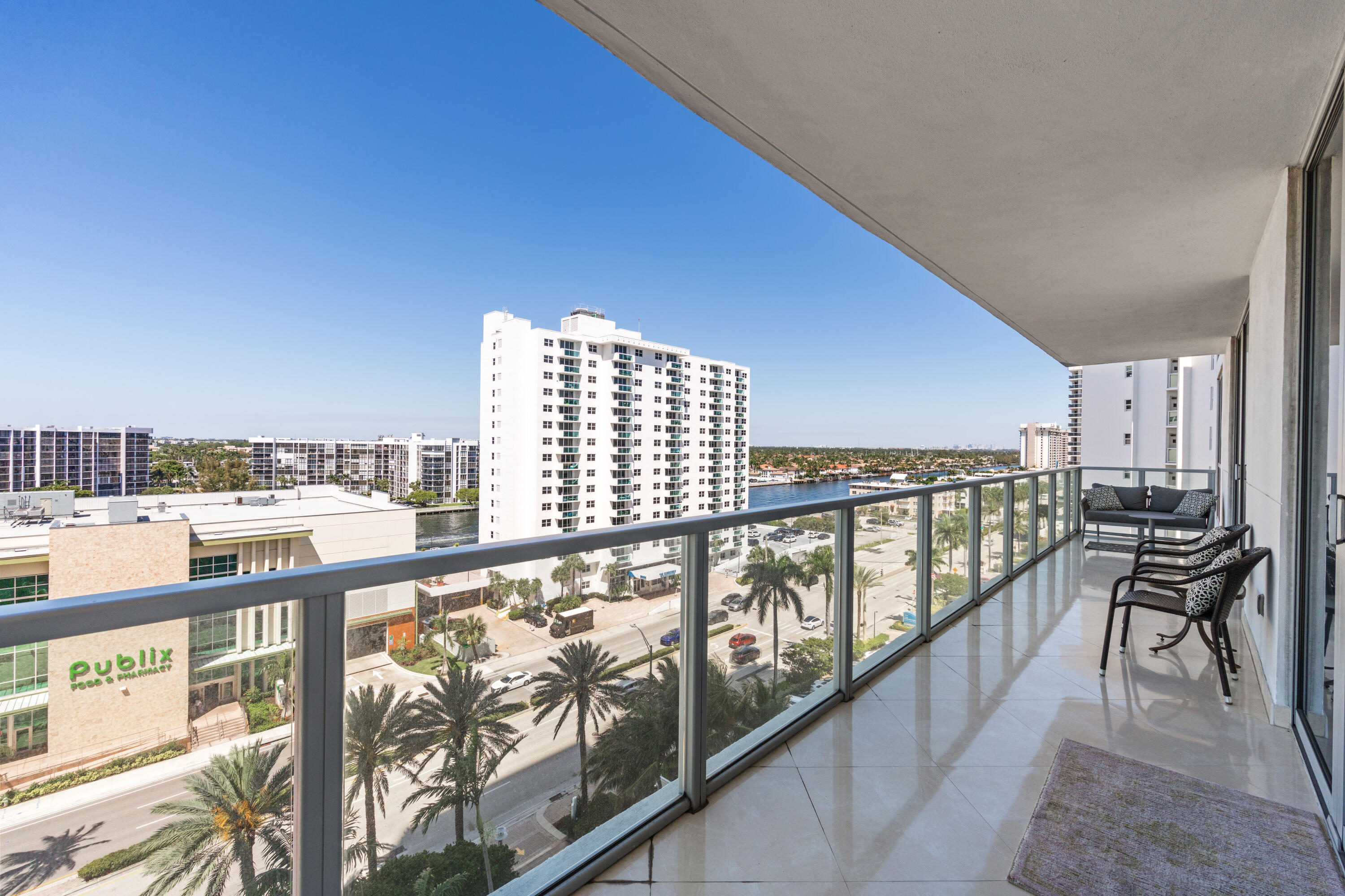 3101 S Ocean #901, Hollywood FL 33019