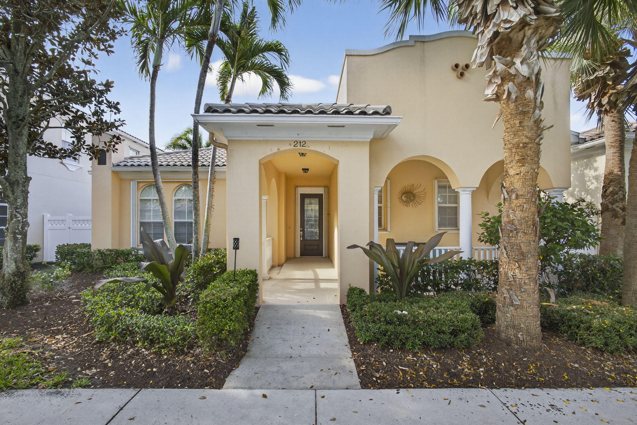 212 Florence, Jupiter FL 33458