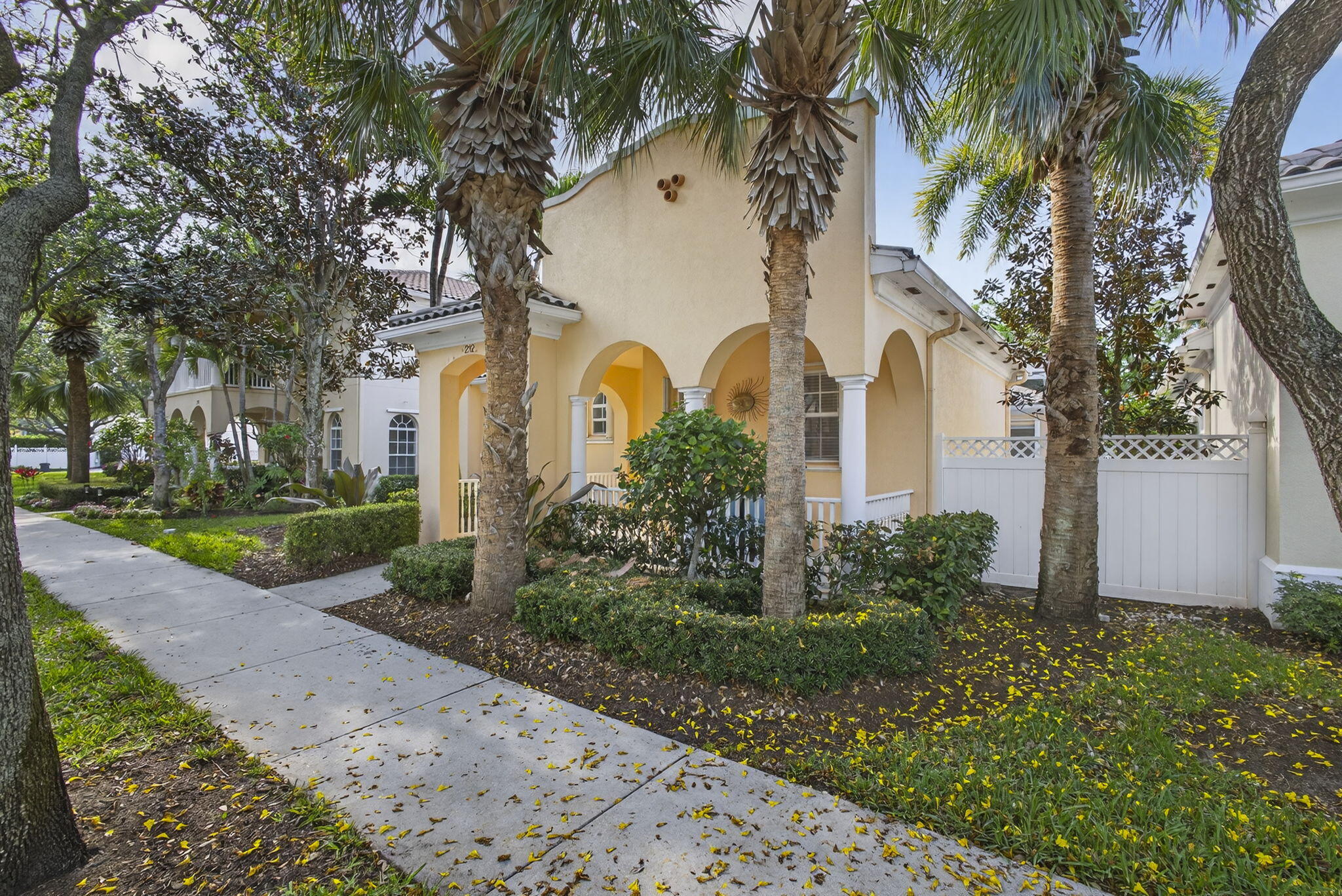 212 Florence, Jupiter FL 33458