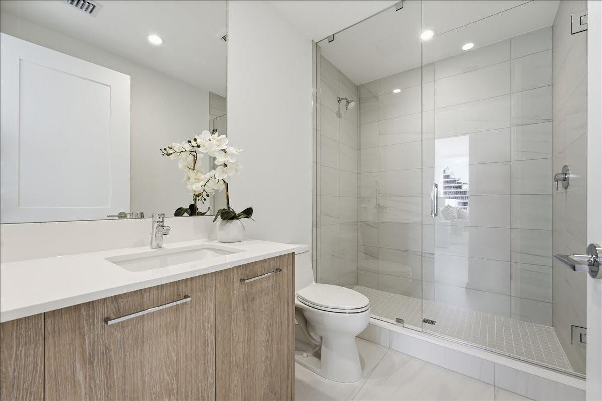 151 N Seabreeze #1601 E, Fort Lauderdale FL 33304