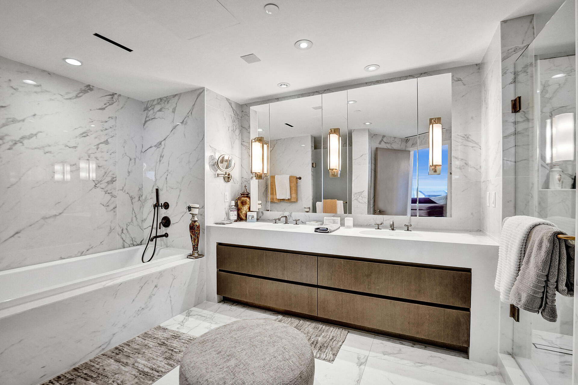 525 N Fort Lauderdale Beach #703, Fort Lauderdale FL 33304