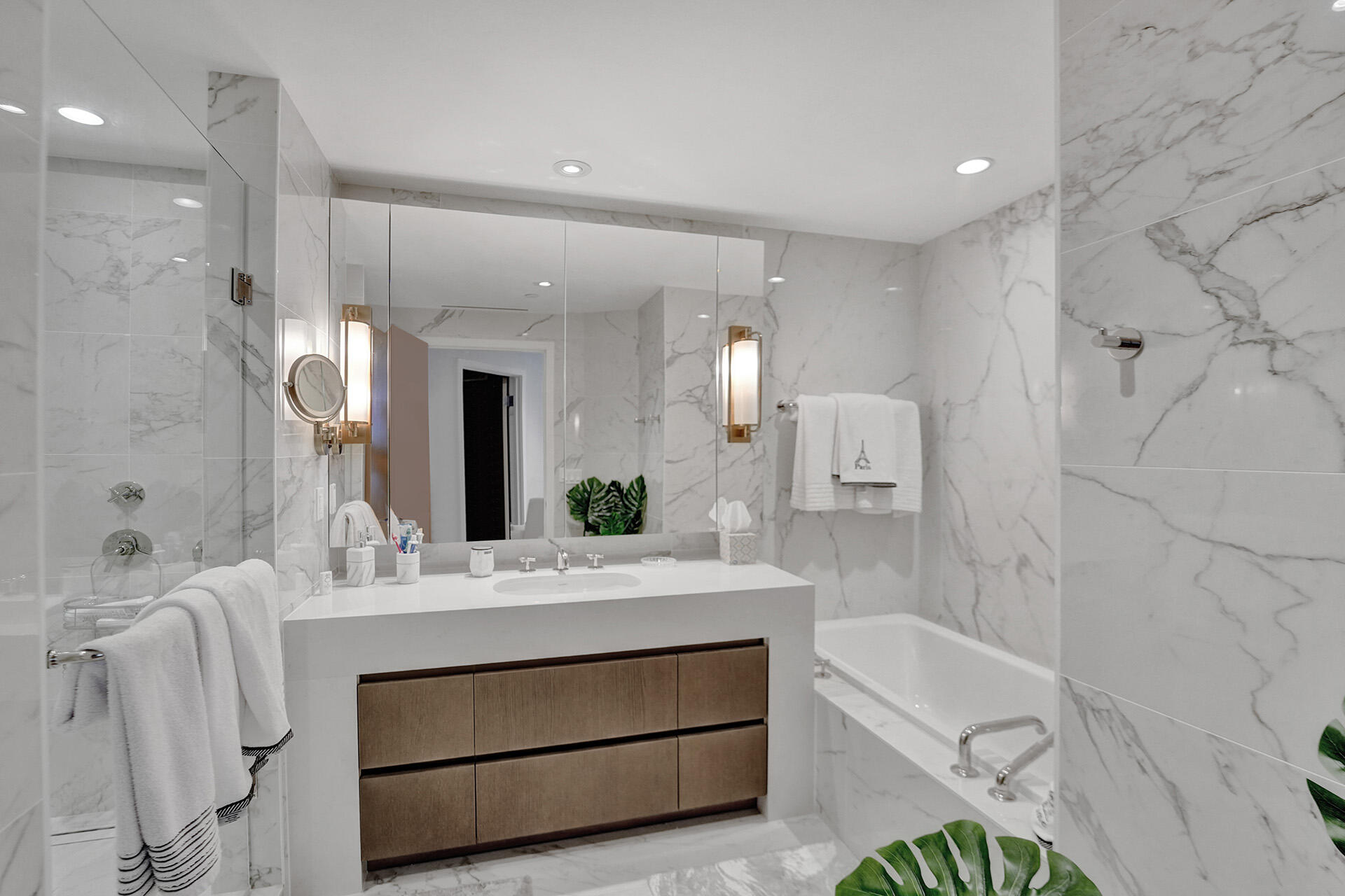 525 N Fort Lauderdale Beach #703, Fort Lauderdale FL 33304
