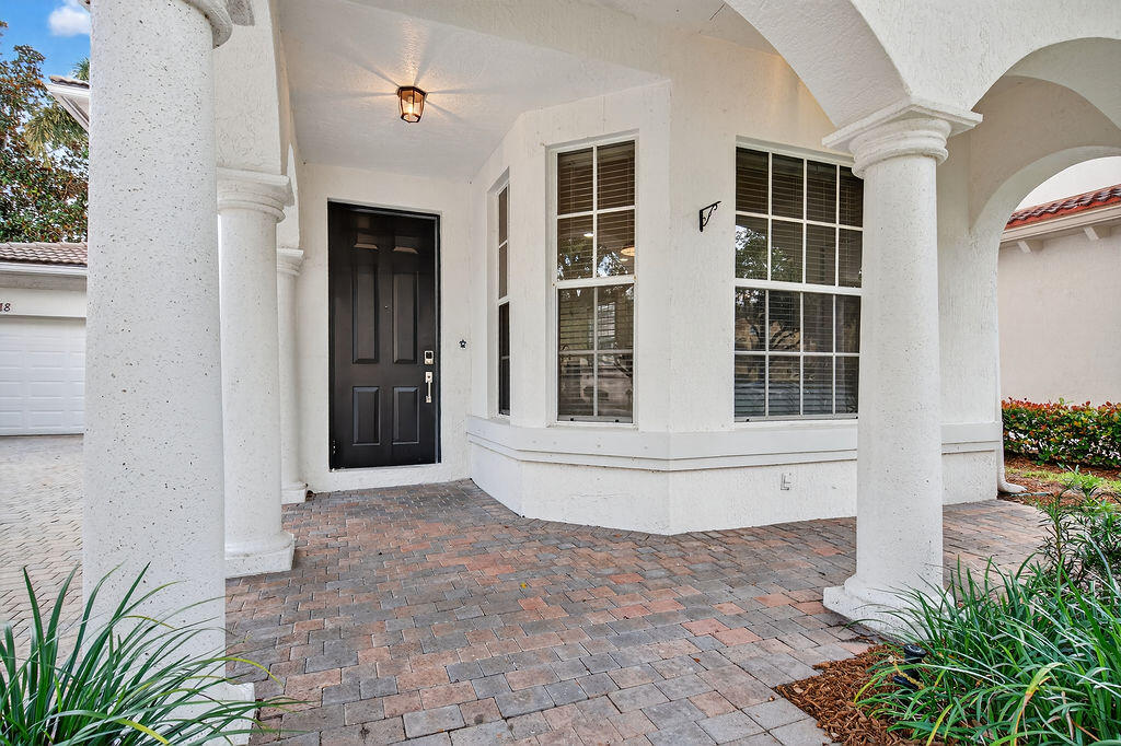 318 September, Palm Beach Gardens FL 33410
