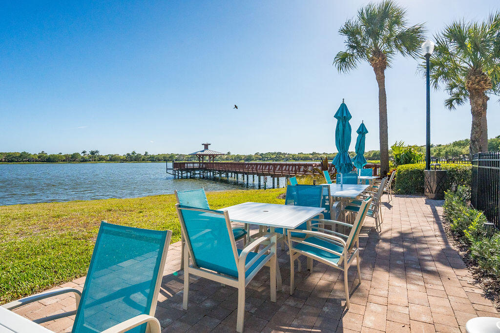 318 September, Palm Beach Gardens FL 33410