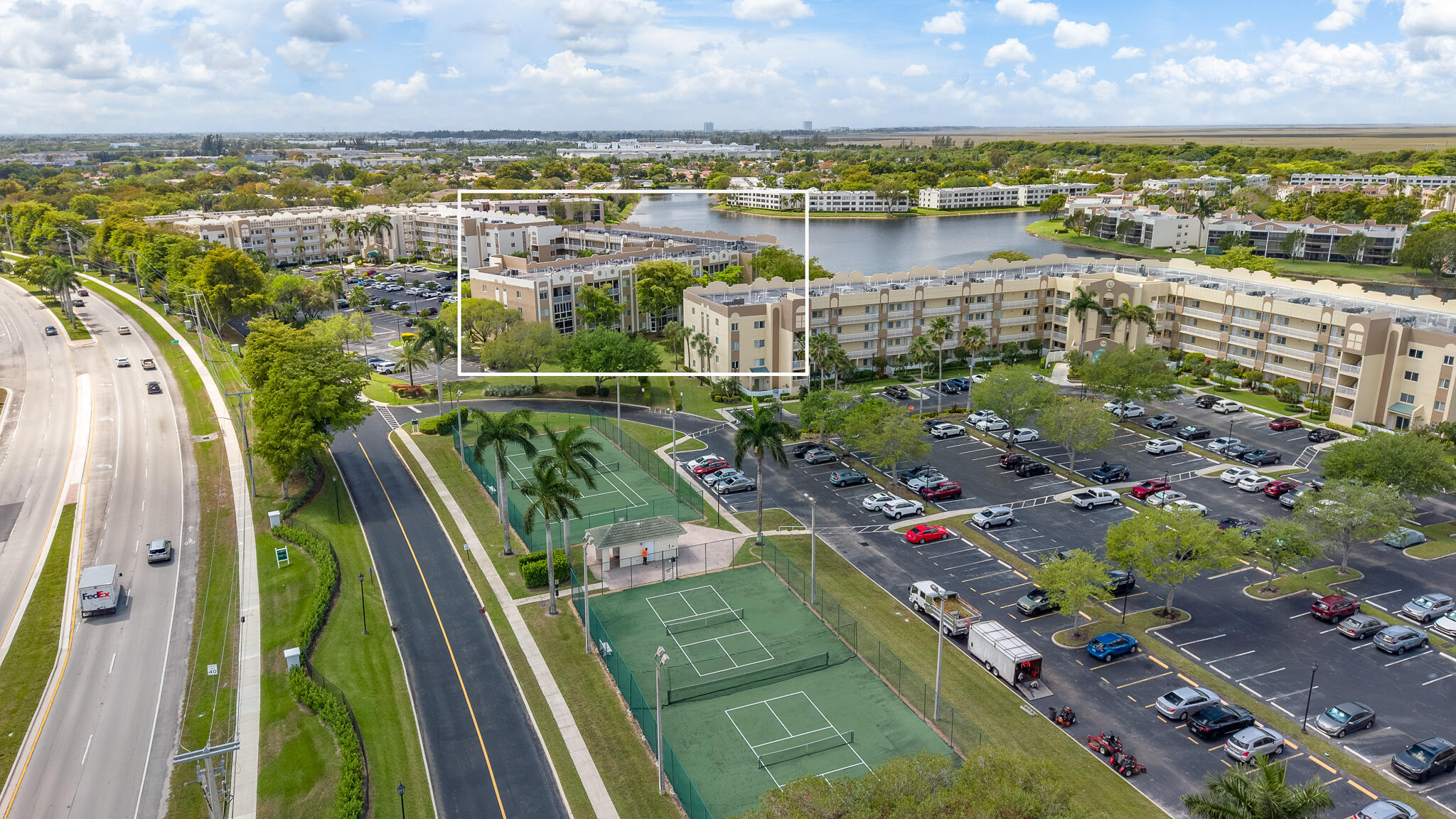 7623 Southampton #102, Tamarac FL 33321