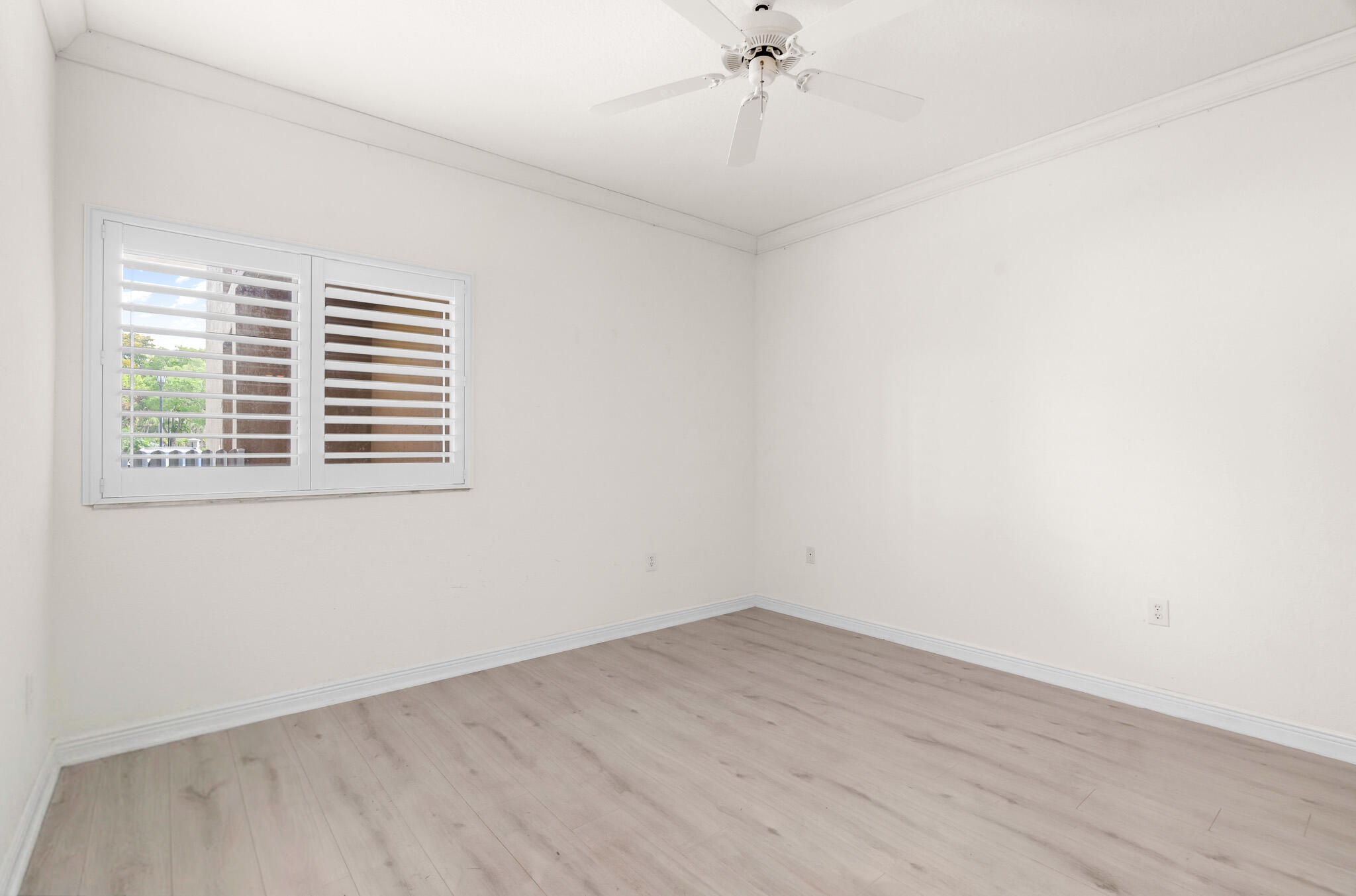 7623 Southampton #102, Tamarac FL 33321