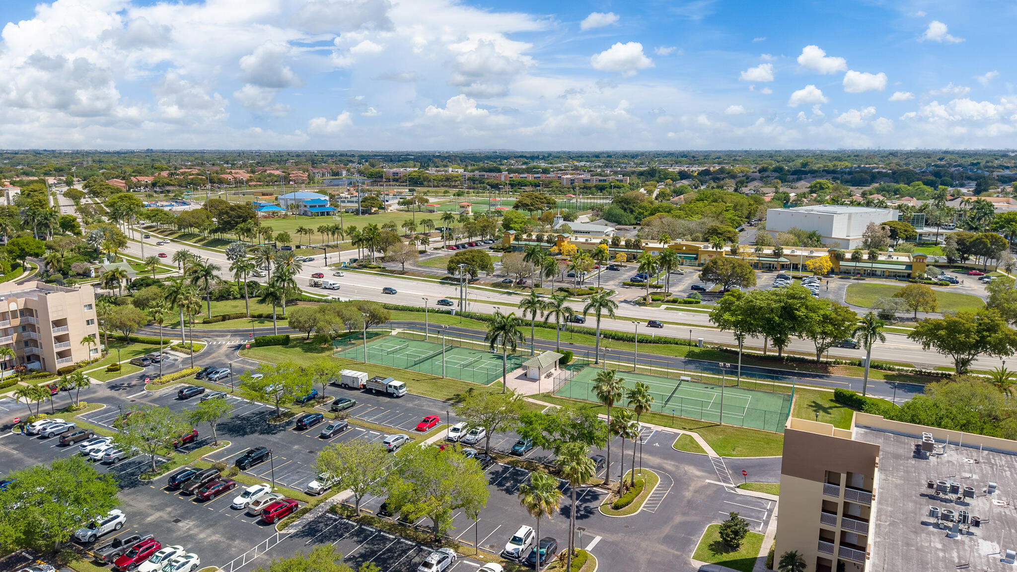 7623 Southampton #102, Tamarac FL 33321