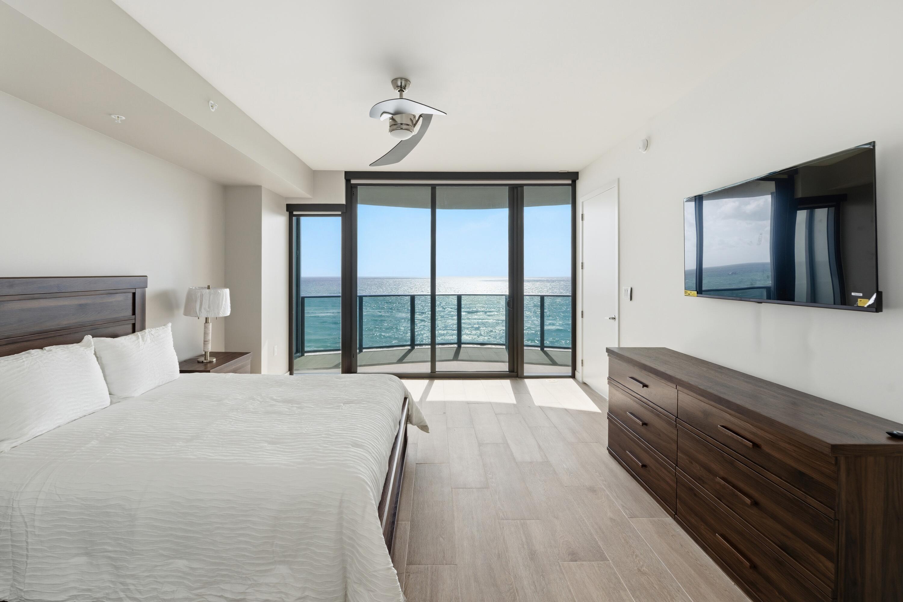 900 N Ocean #802, Pompano Beach FL 33062