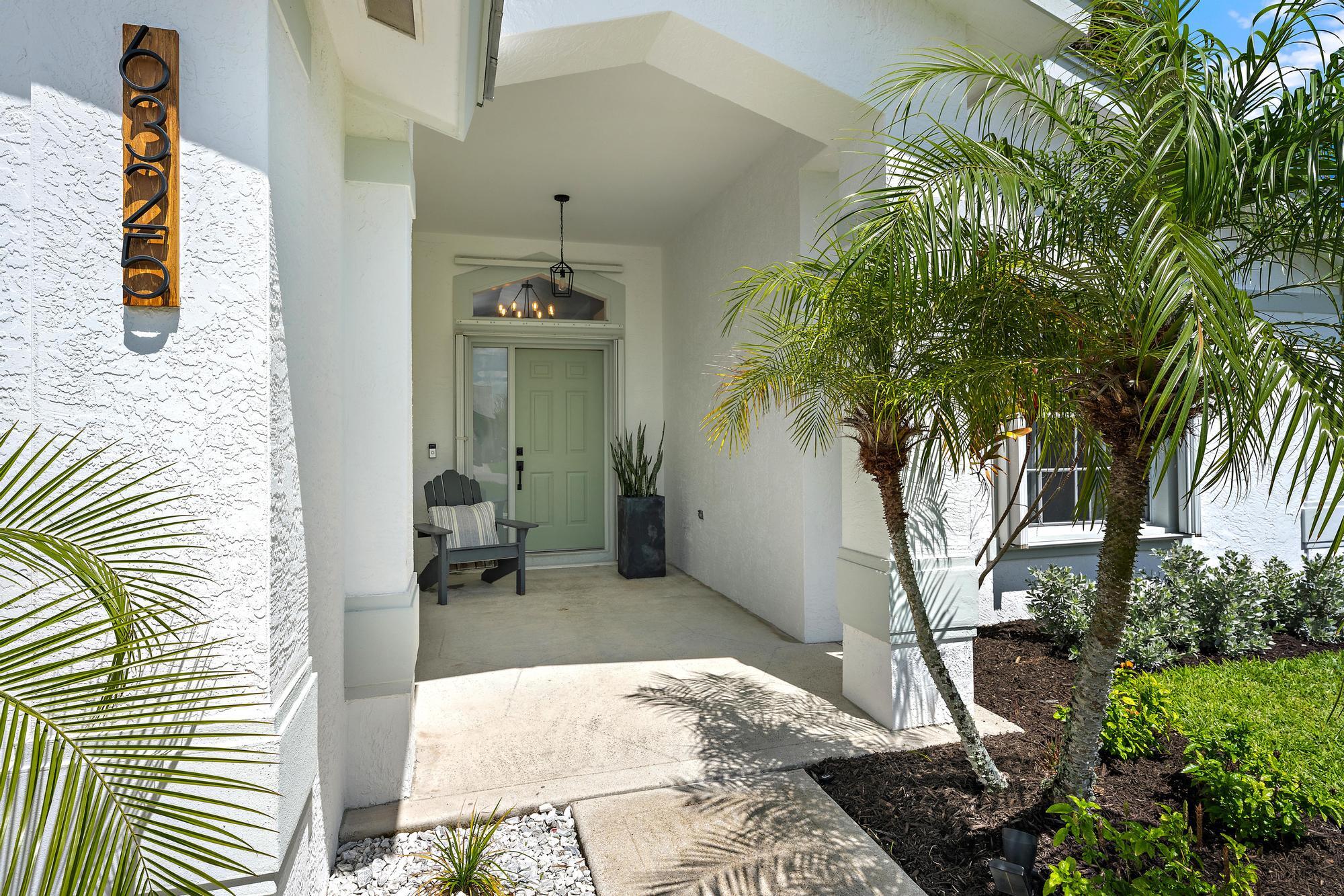 6325 Drake, Jupiter FL 33458