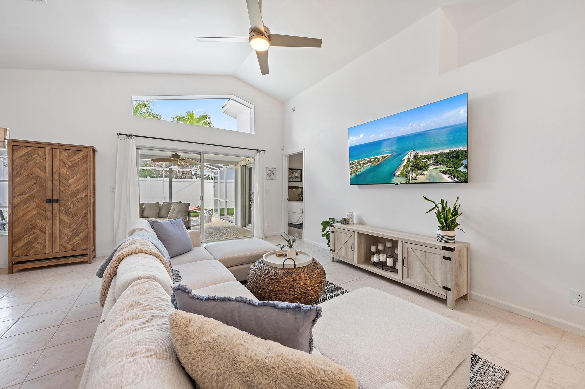 6325 Drake, Jupiter FL 33458