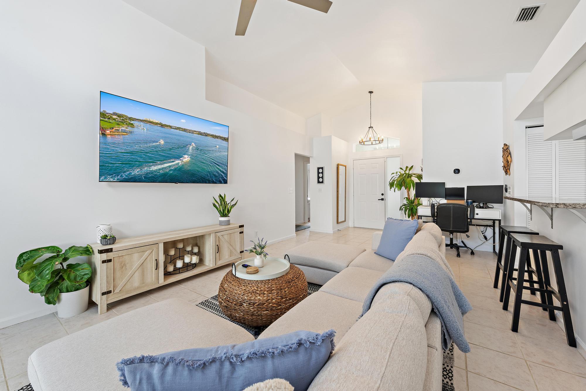 6325 Drake, Jupiter FL 33458