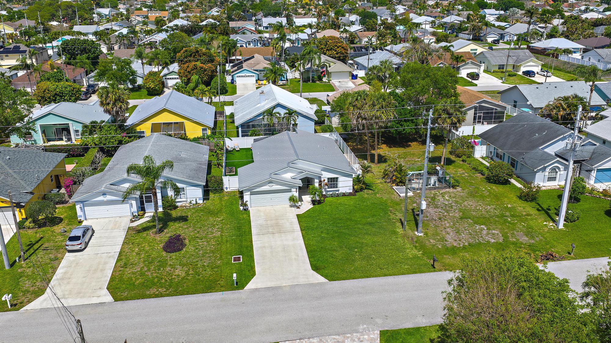 6325 Drake, Jupiter FL 33458
