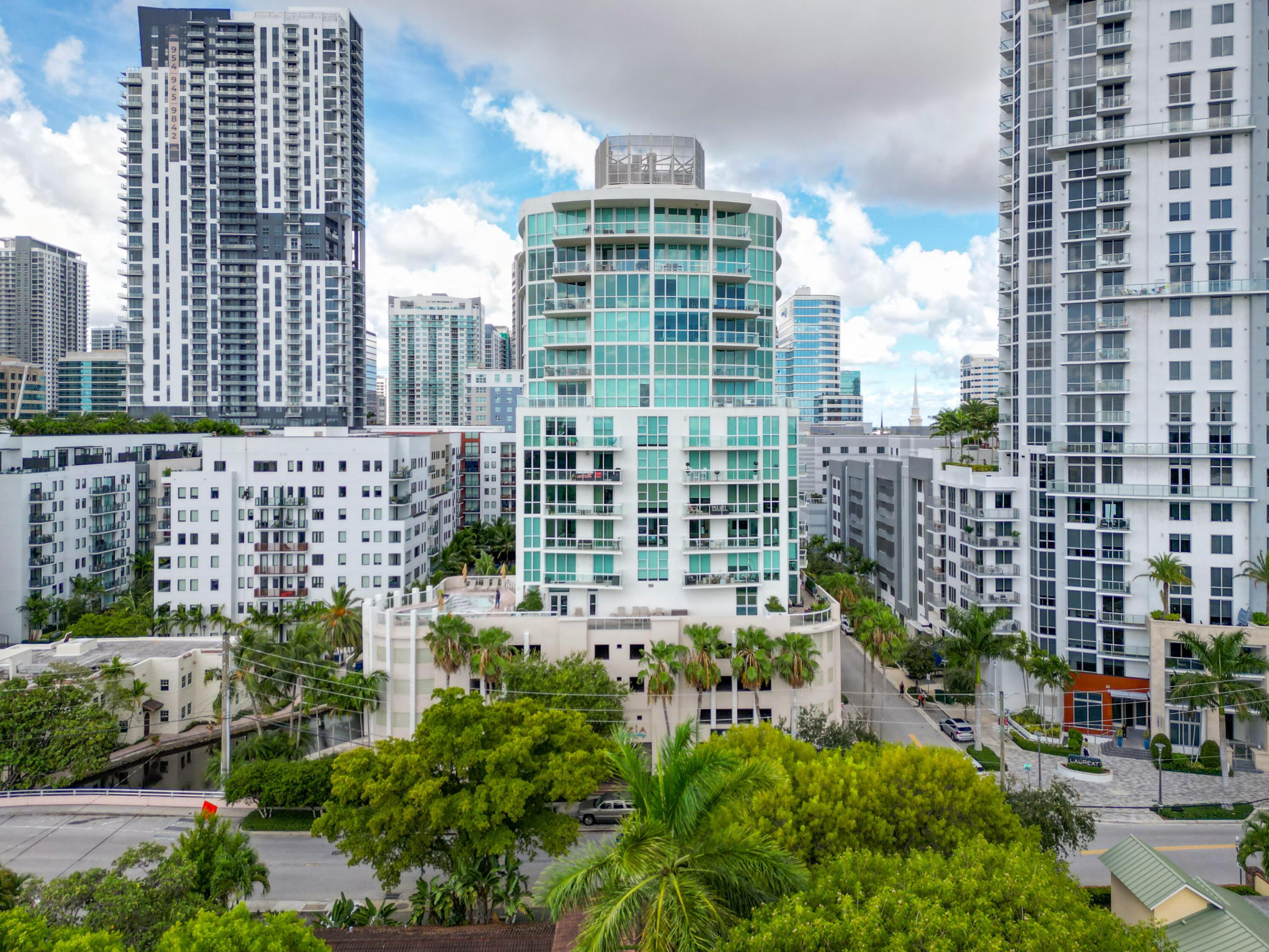 111 SE 8th #705, Fort Lauderdale FL 33301