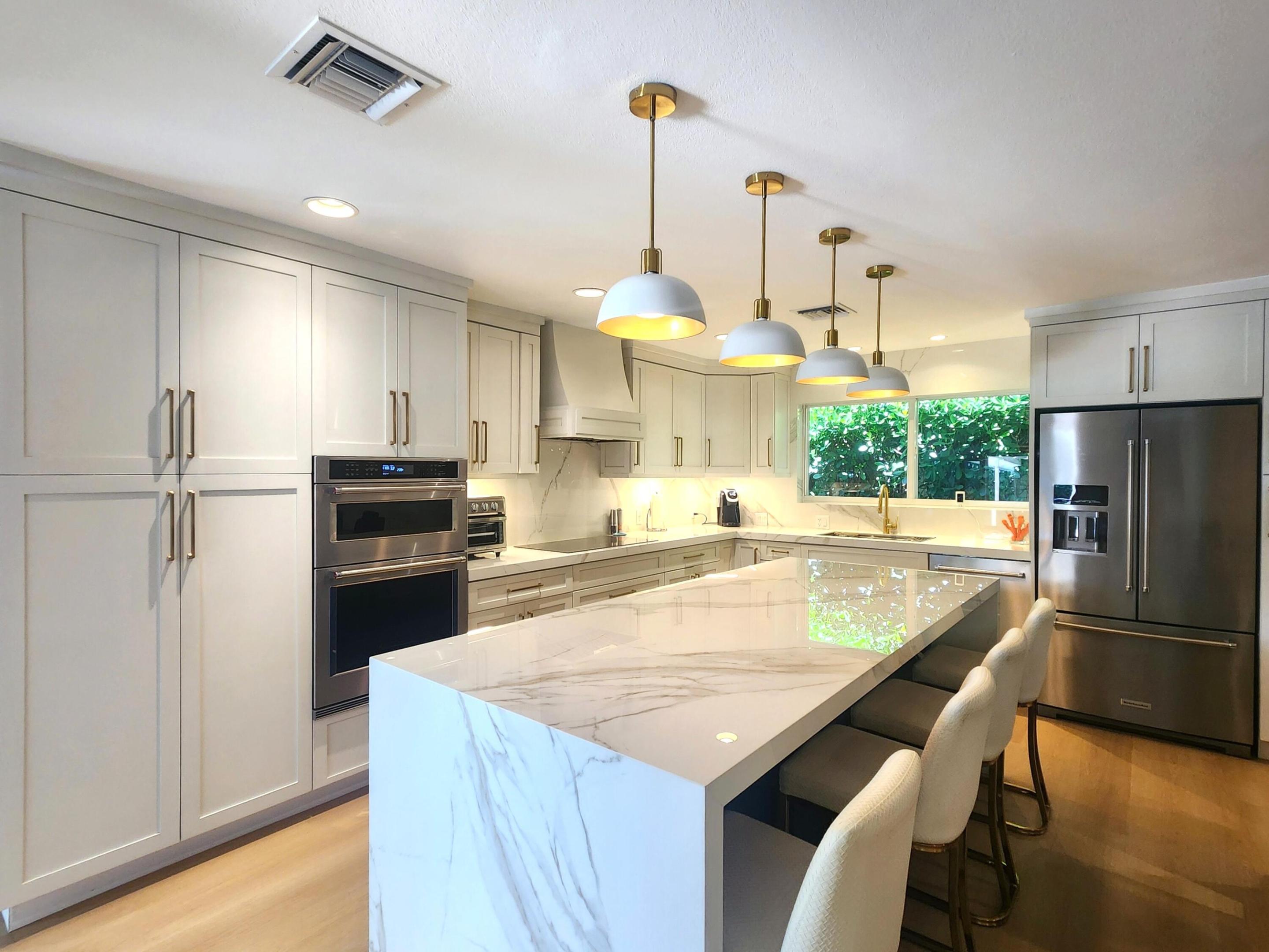 3481 NE 31st, Lighthouse Point FL 33064