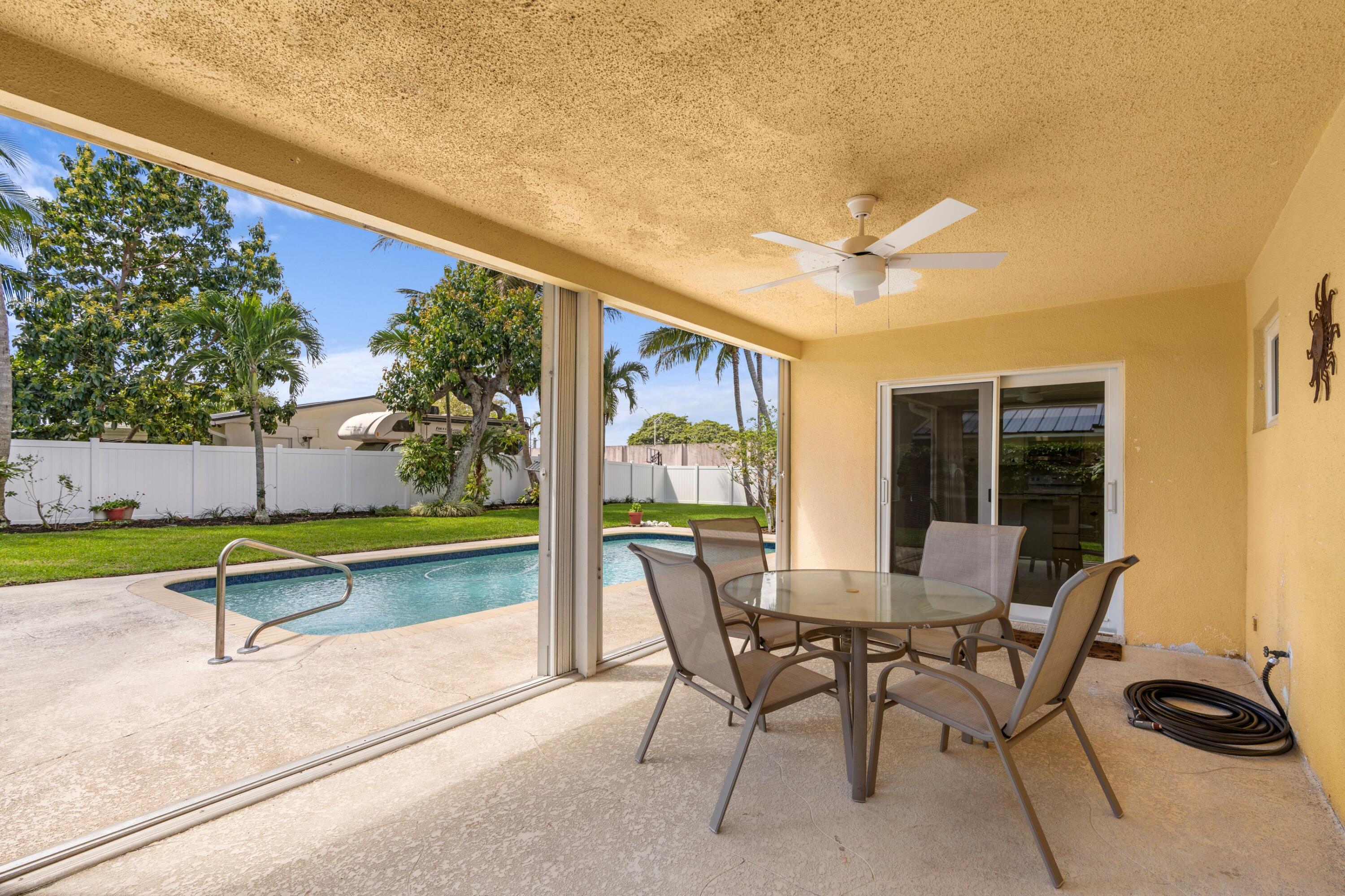 1570 SW 10th, Boca Raton FL 33486