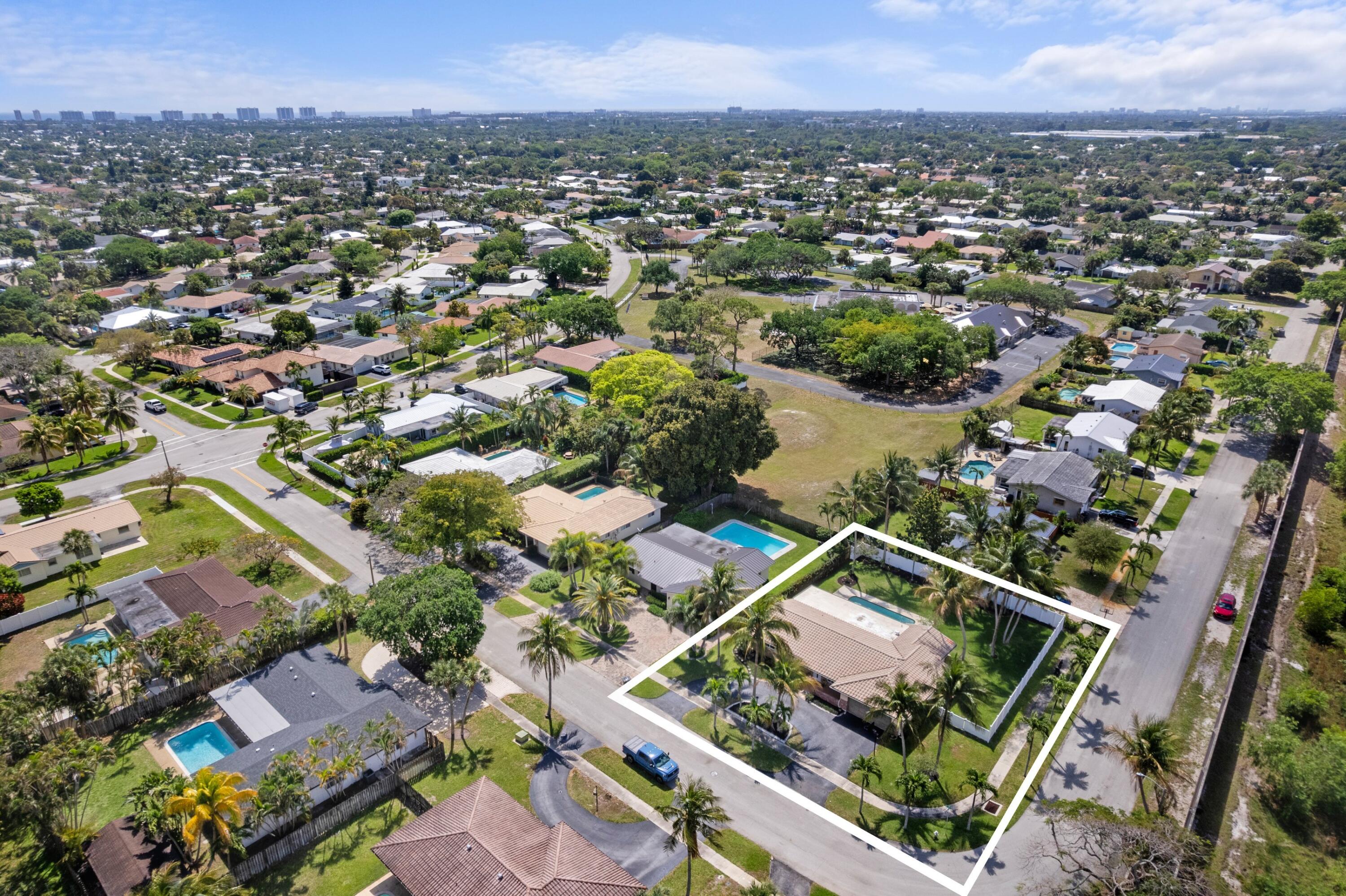 1570 SW 10th, Boca Raton FL 33486