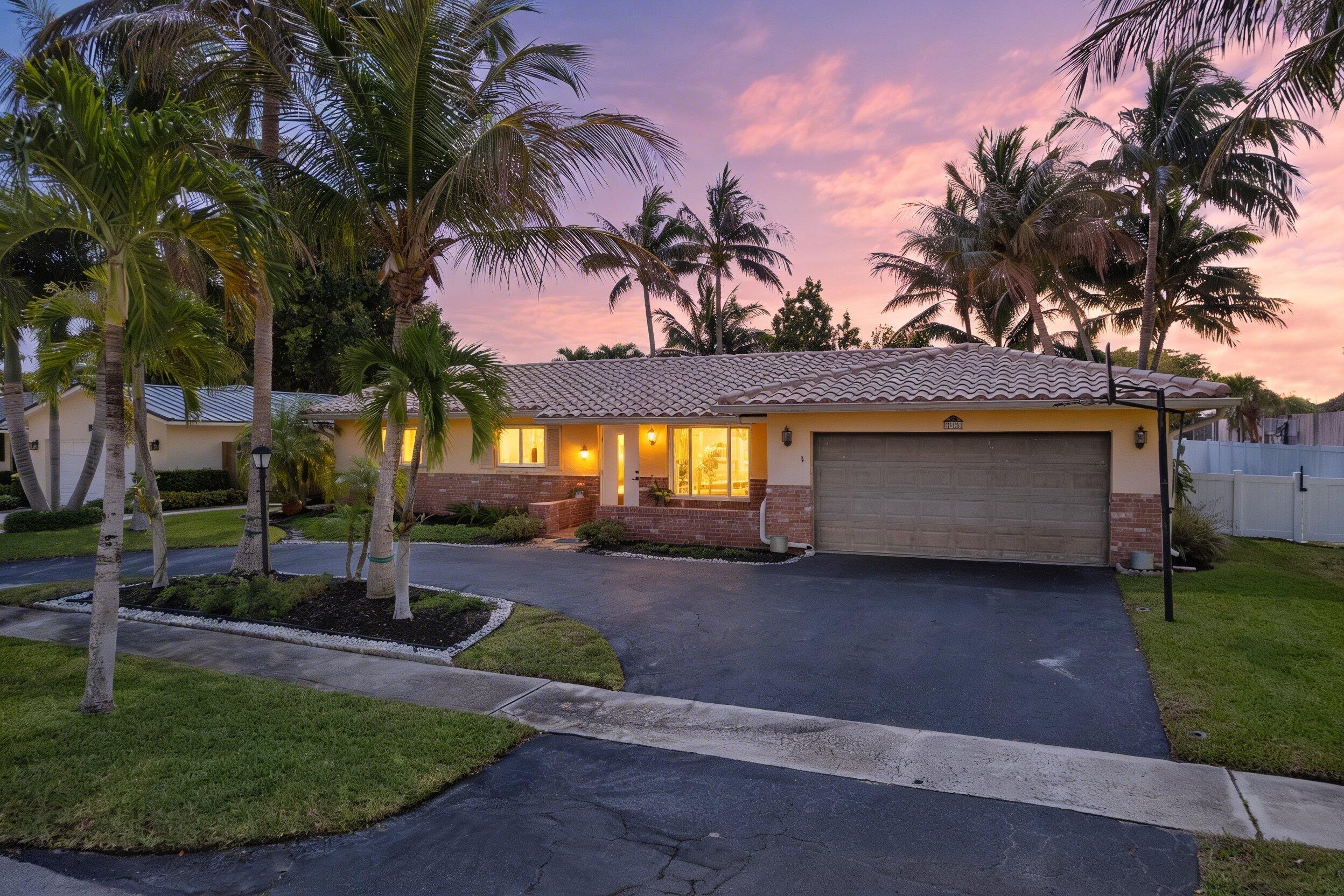 1570 SW 10th, Boca Raton FL 33486