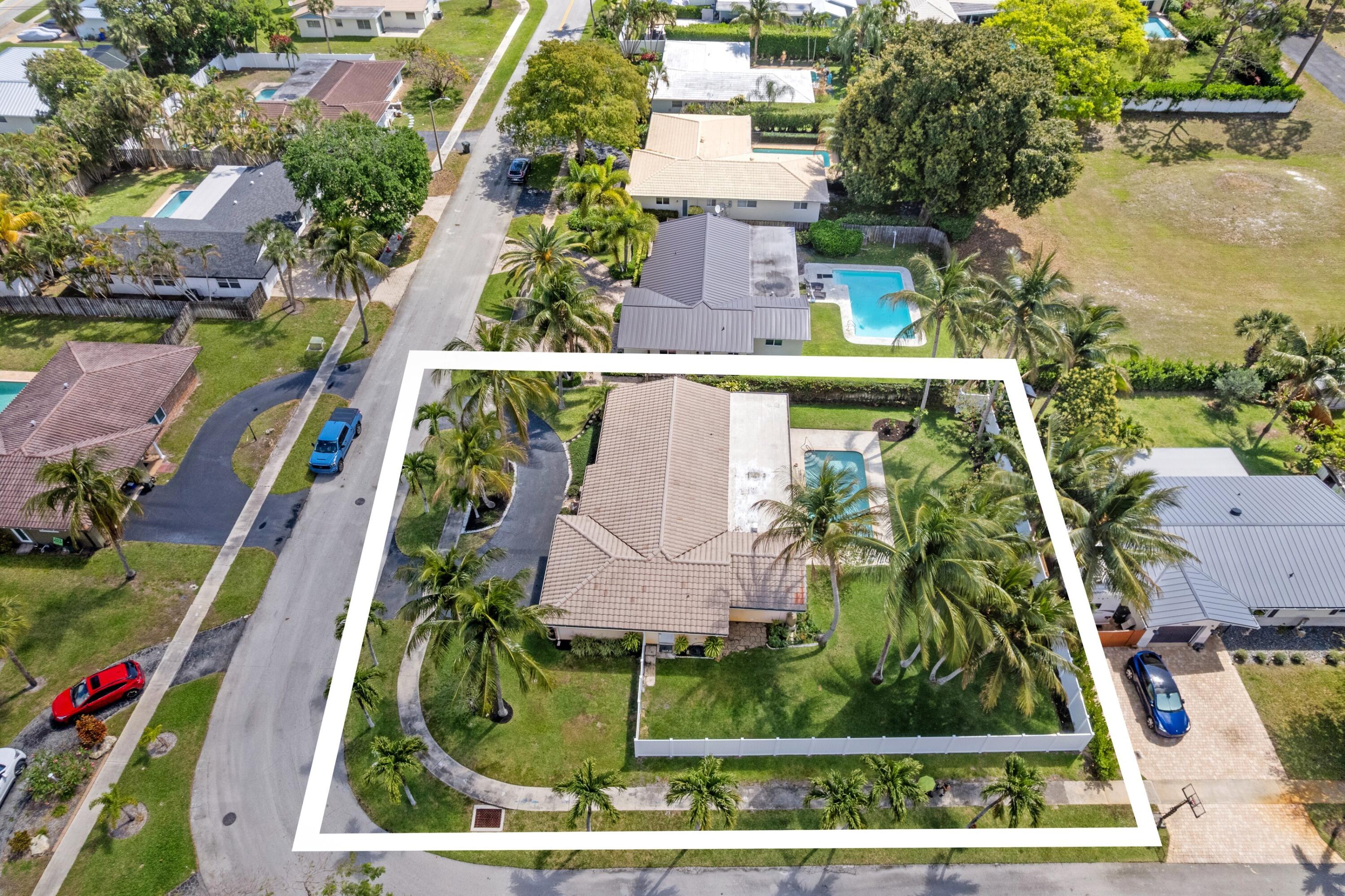 1570 SW 10th, Boca Raton FL 33486