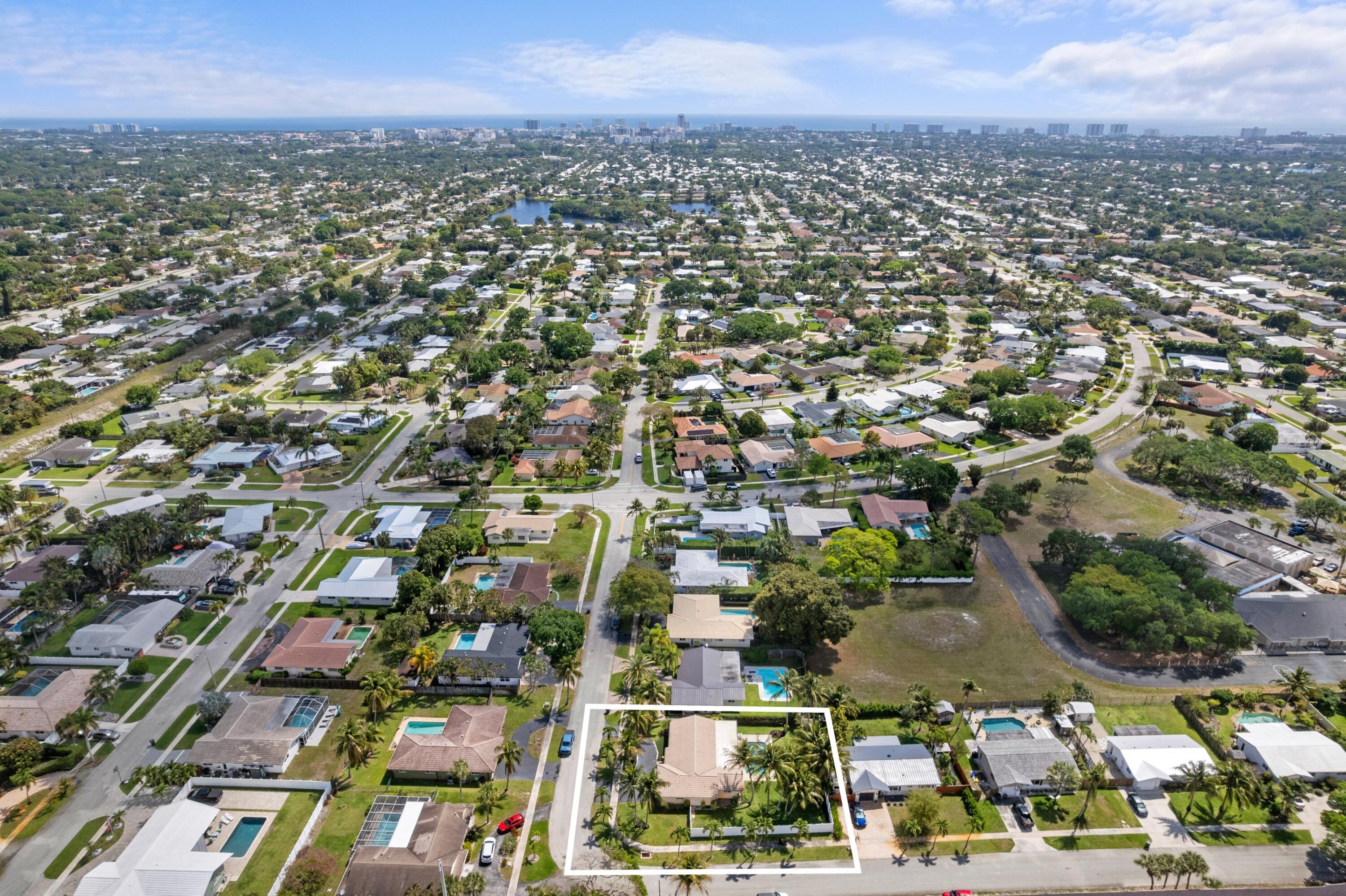 1570 SW 10th, Boca Raton FL 33486