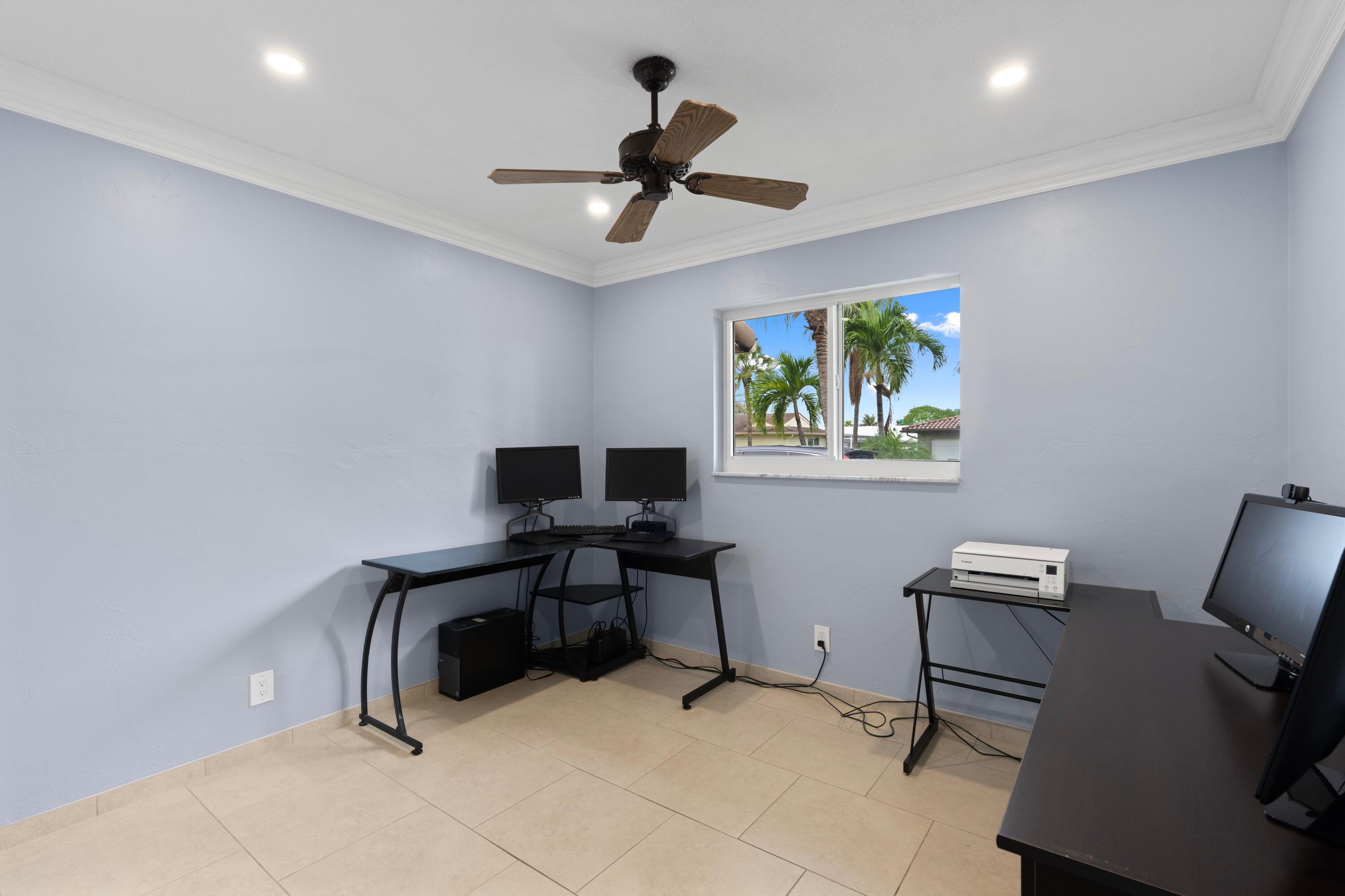 1570 SW 10th, Boca Raton FL 33486