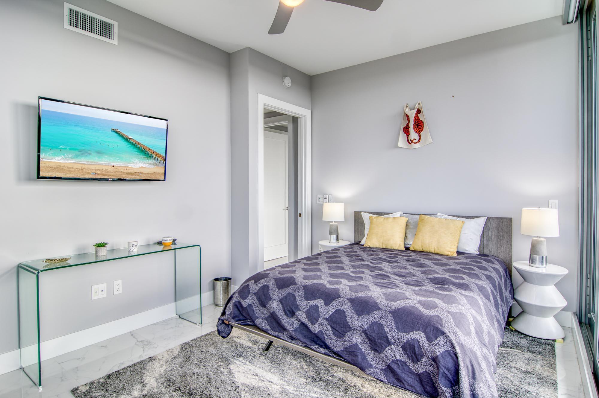 1 Water Club #601, North Palm Beach FL 33408