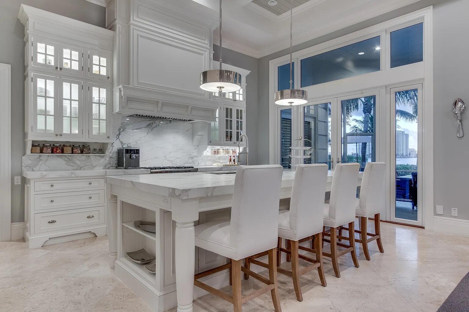 2941 Lake, Singer Island FL 33404